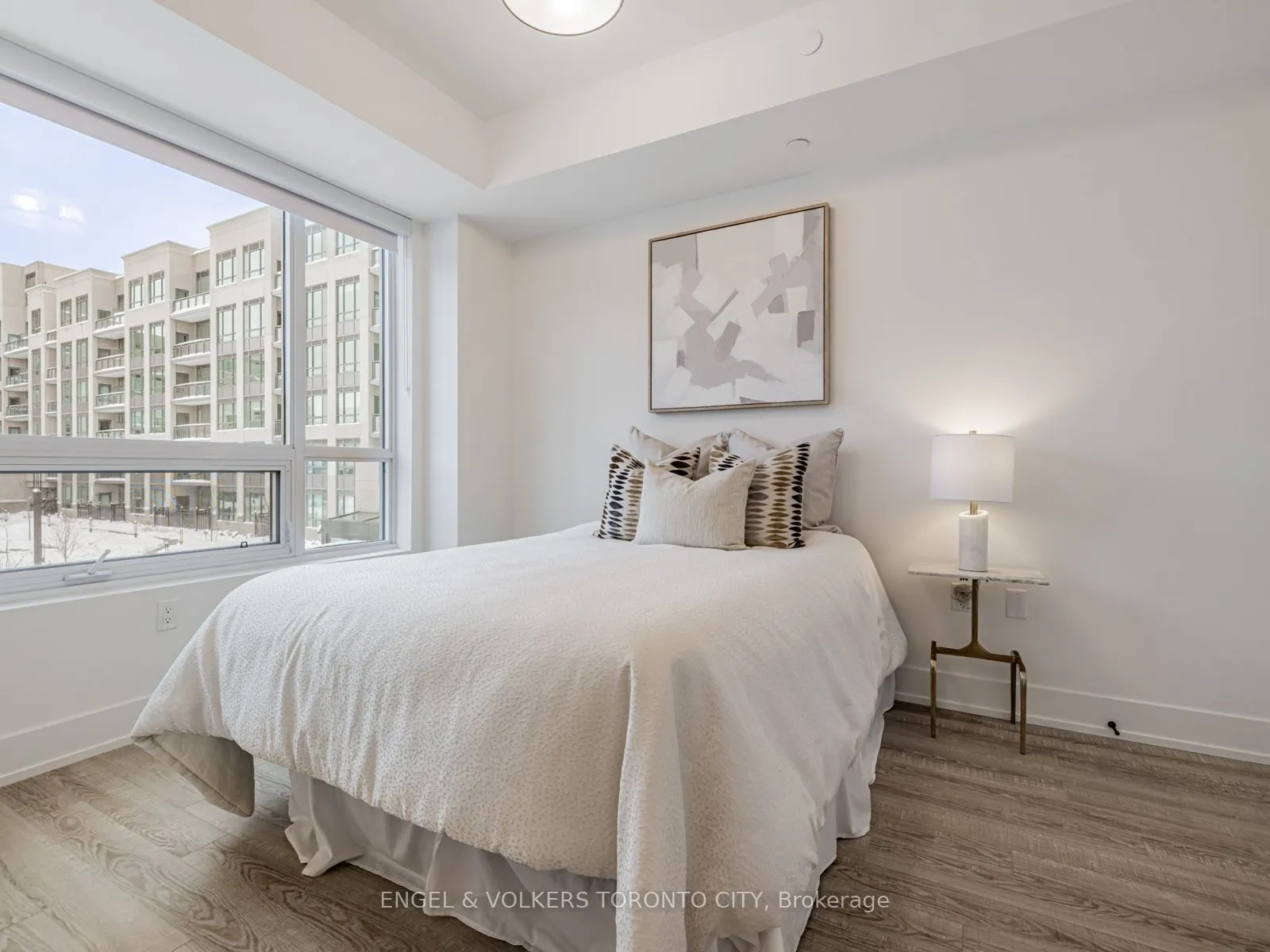 2075 King Road #249