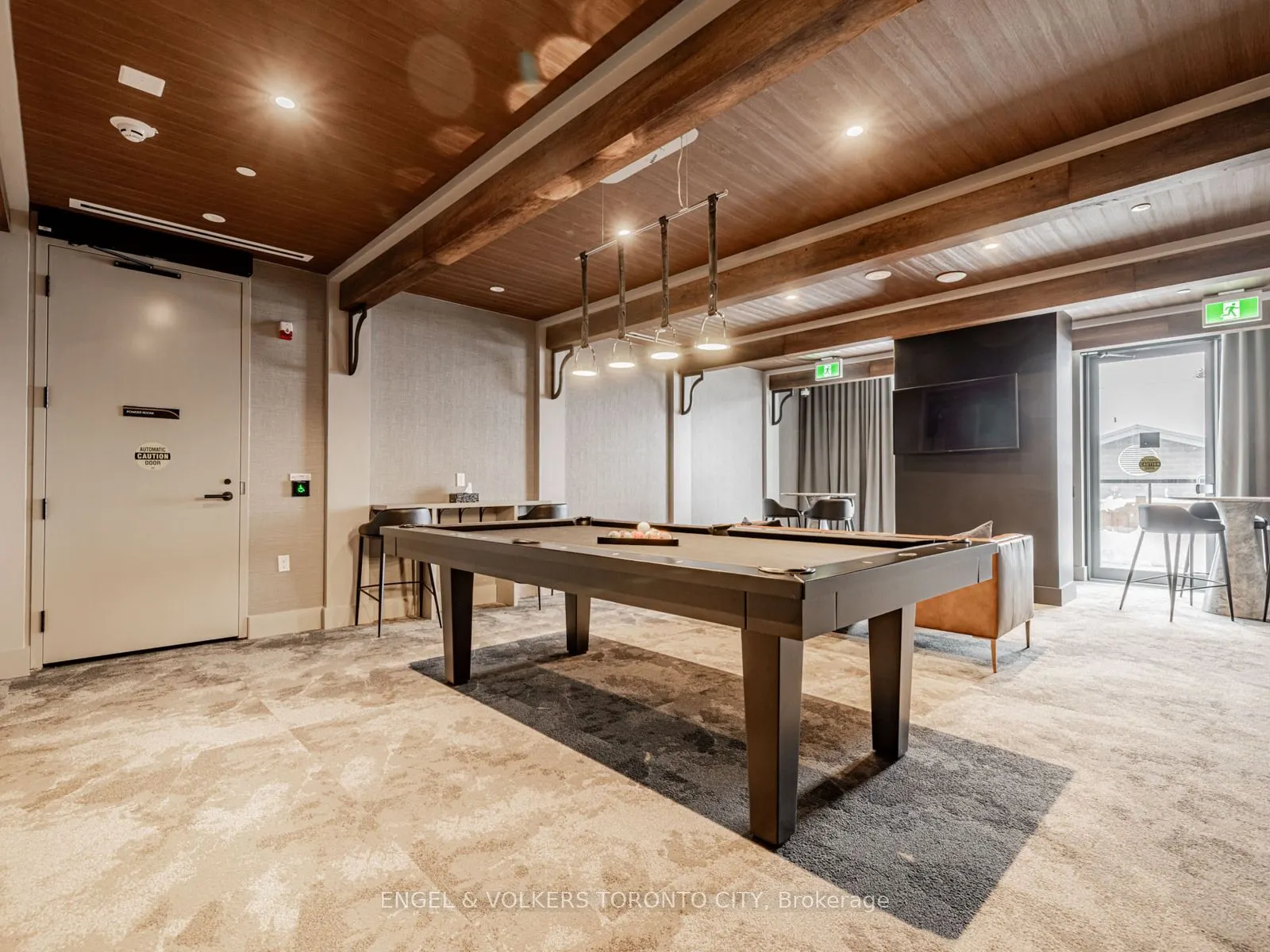 2075 King Road #249