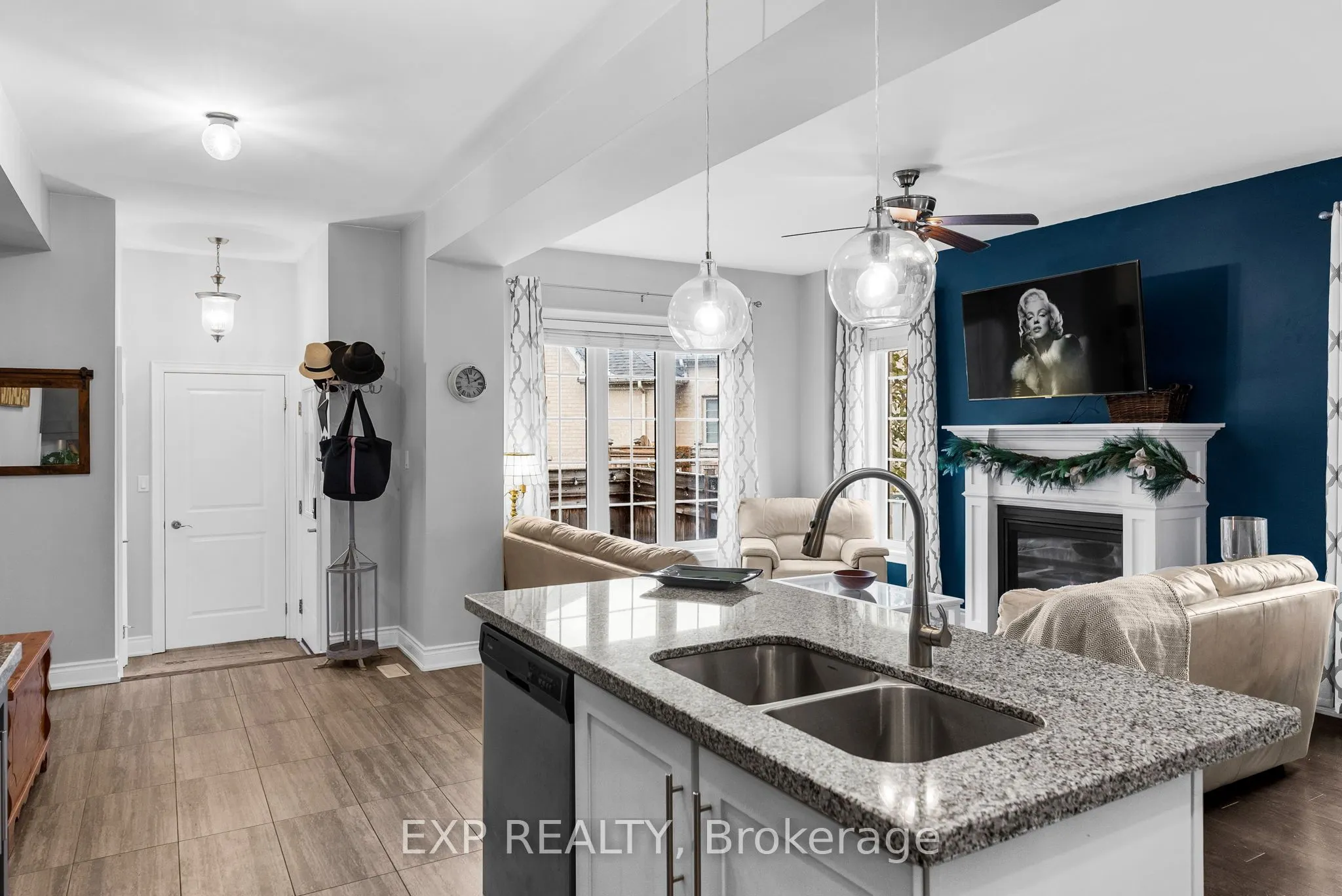 7 Vita Stephanie Court