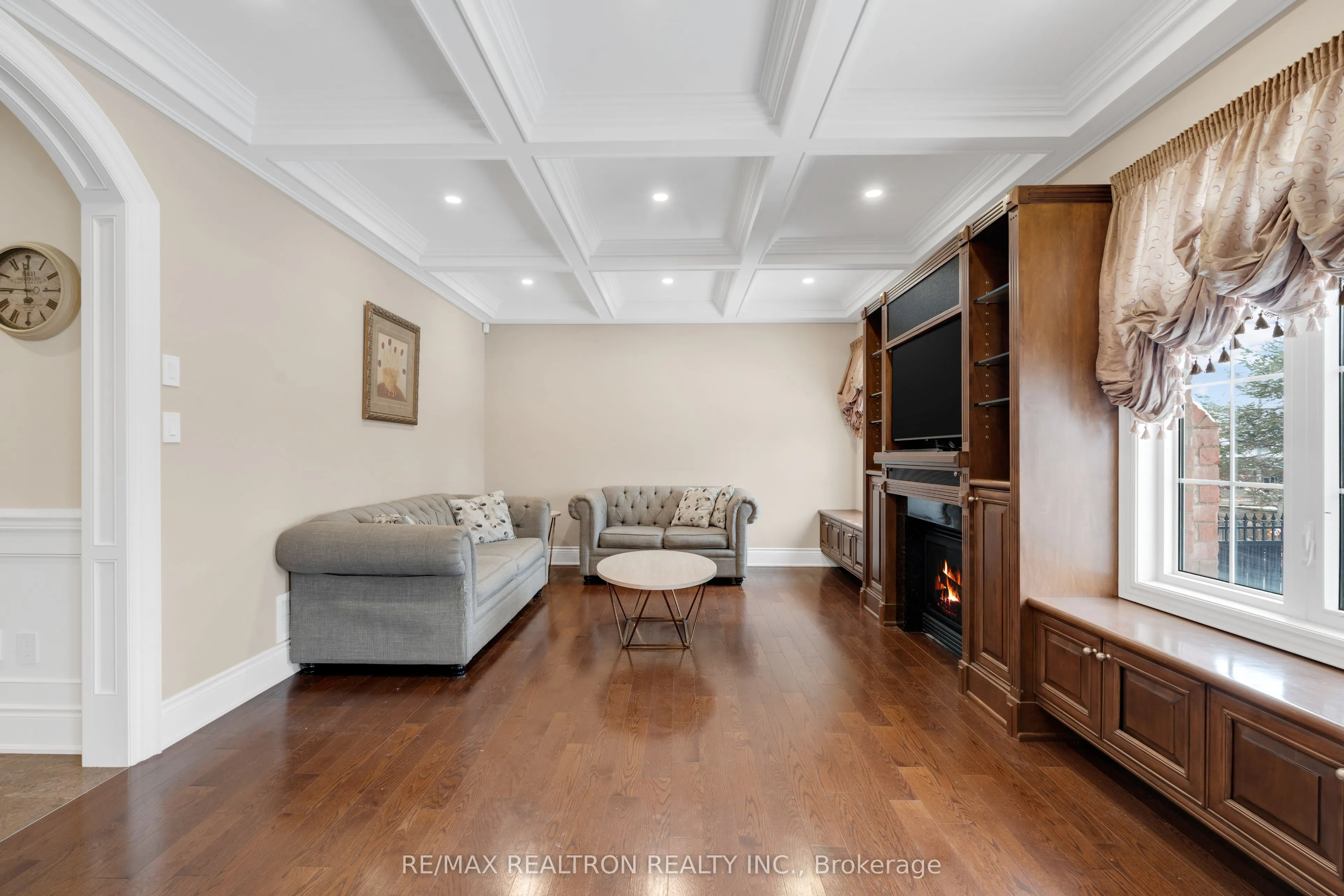 20 Shalom Aleichem Court