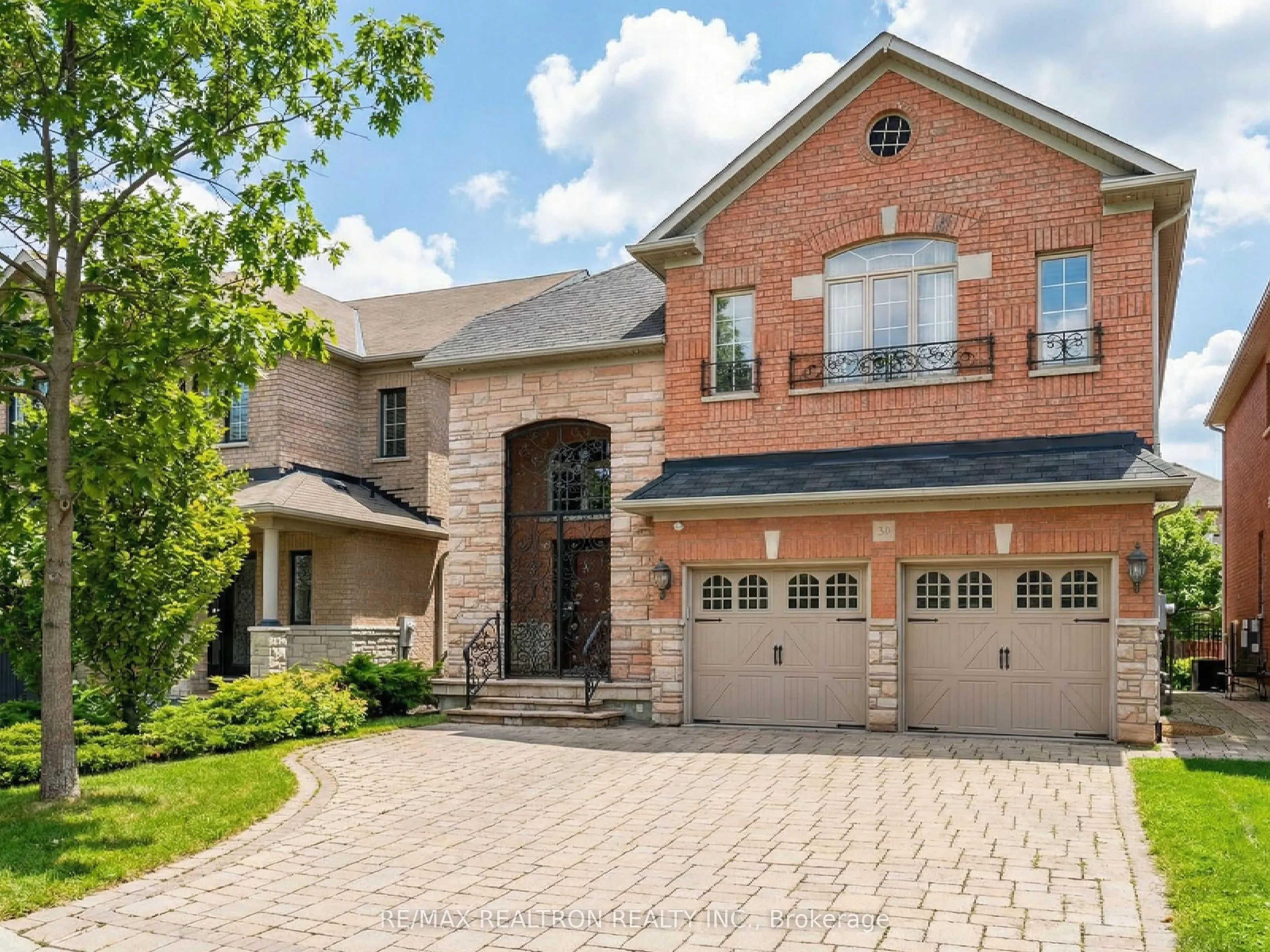 20 Shalom Aleichem Court