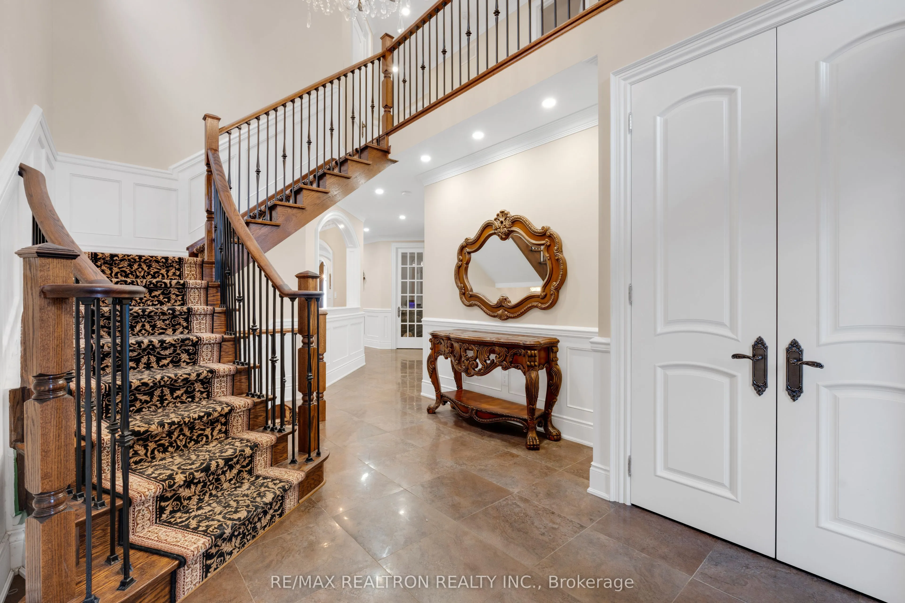 20 Shalom Aleichem Court