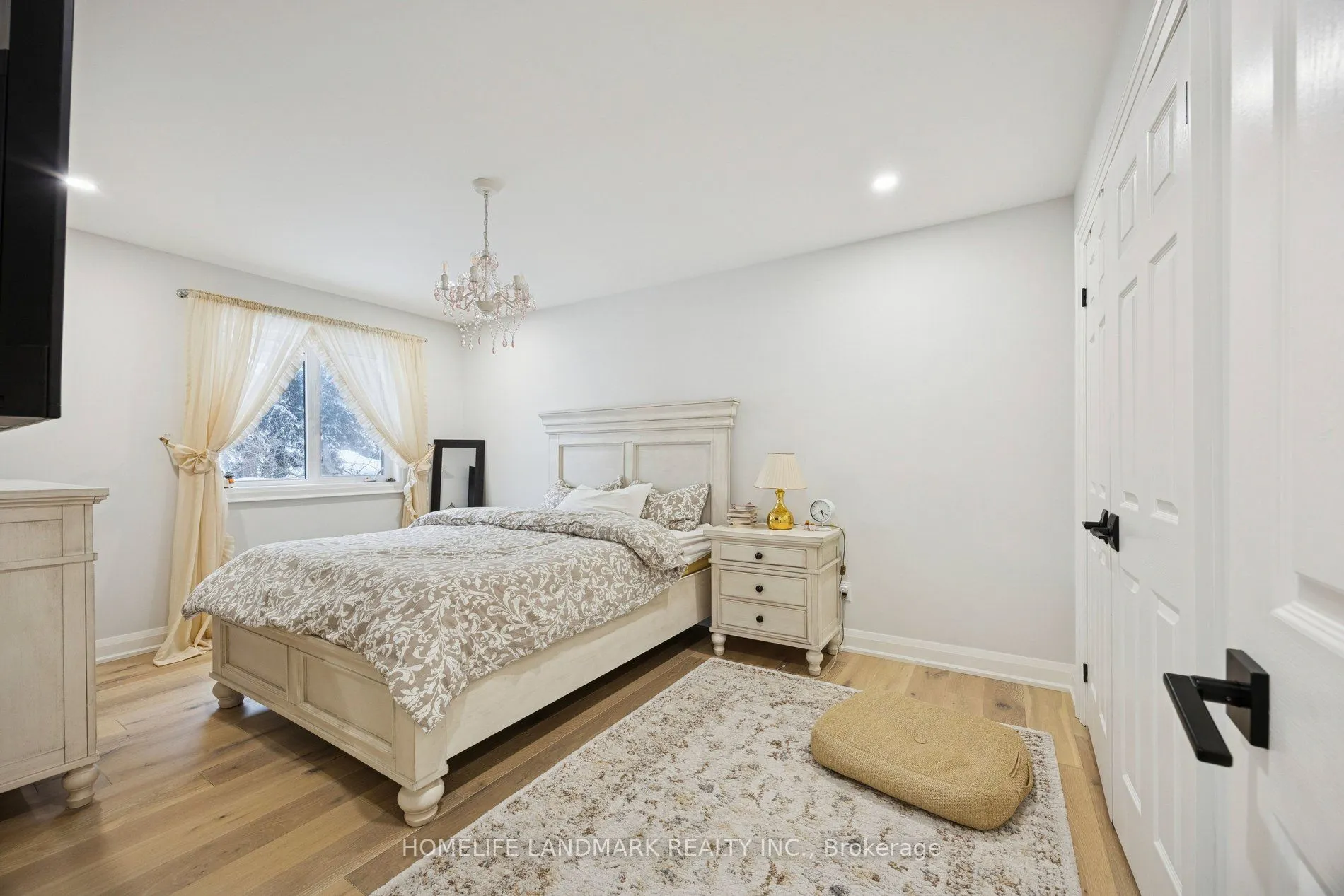 49 Pearson Avenue