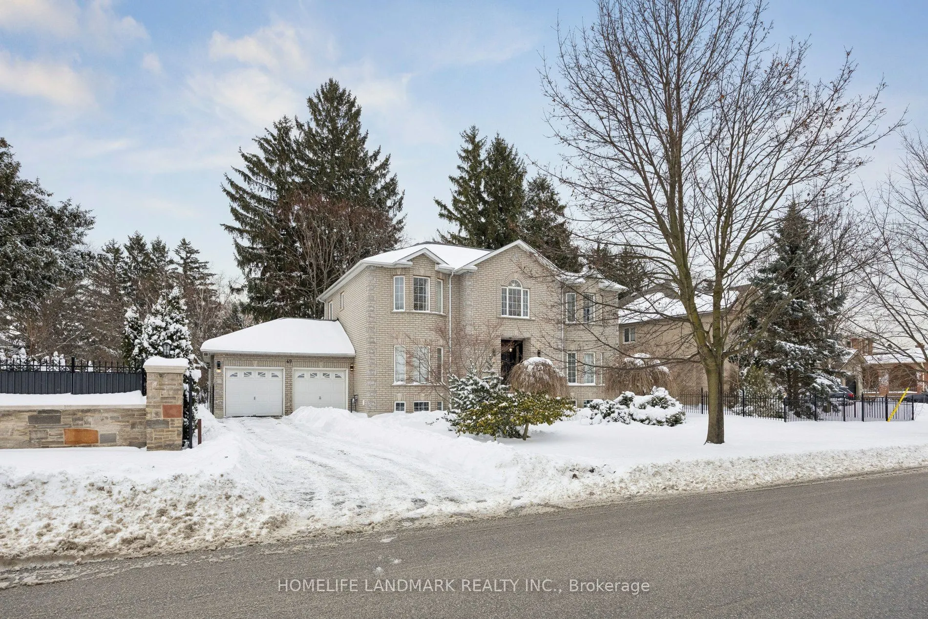49 Pearson Avenue