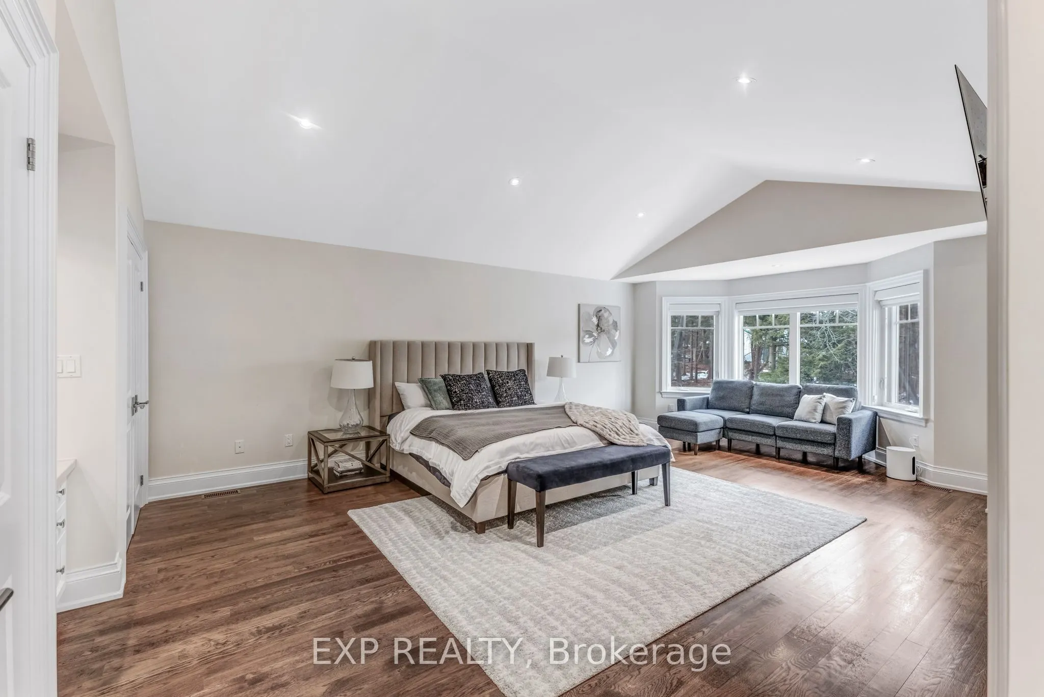 19 Glenhill Trail