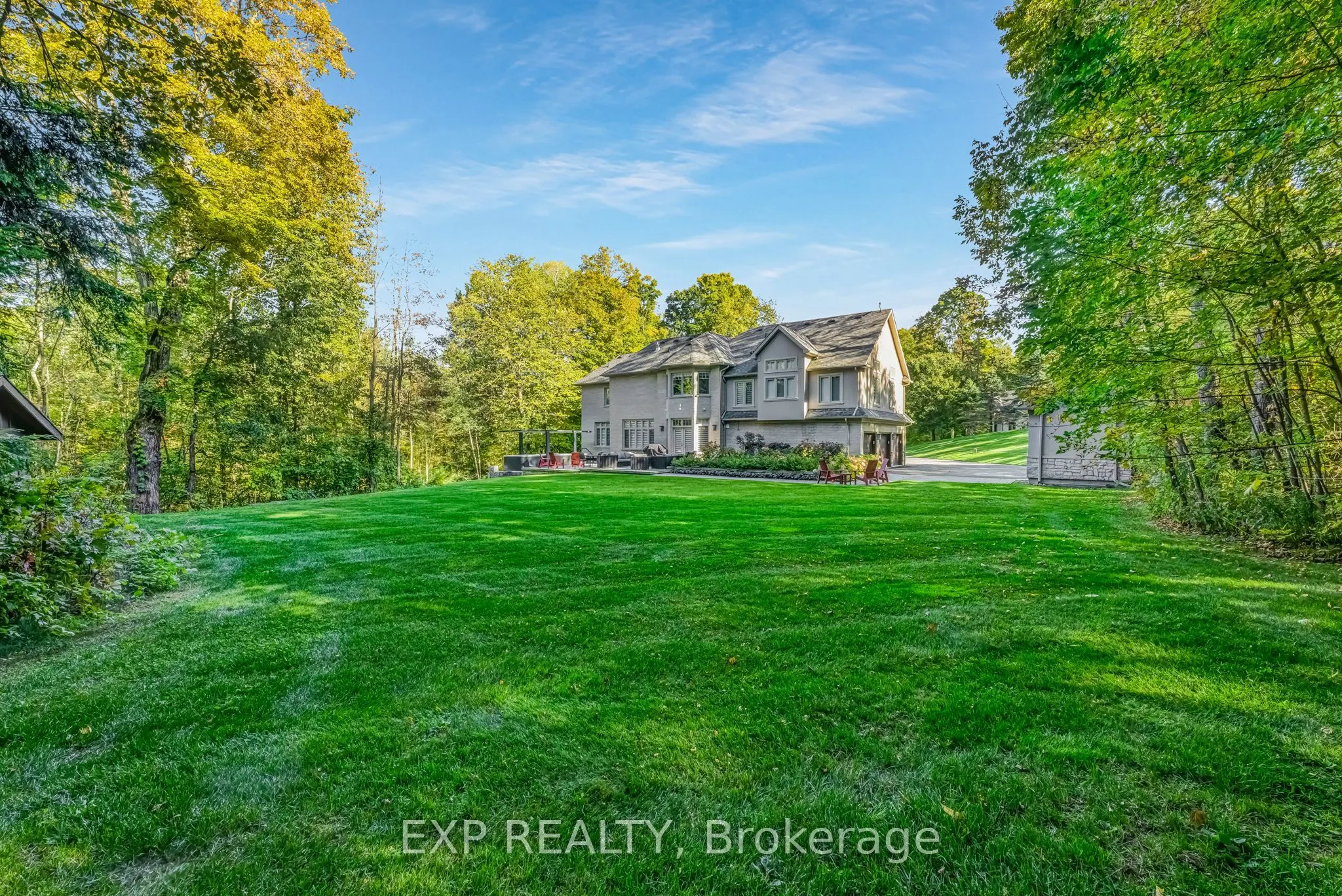 19 Glenhill Trail