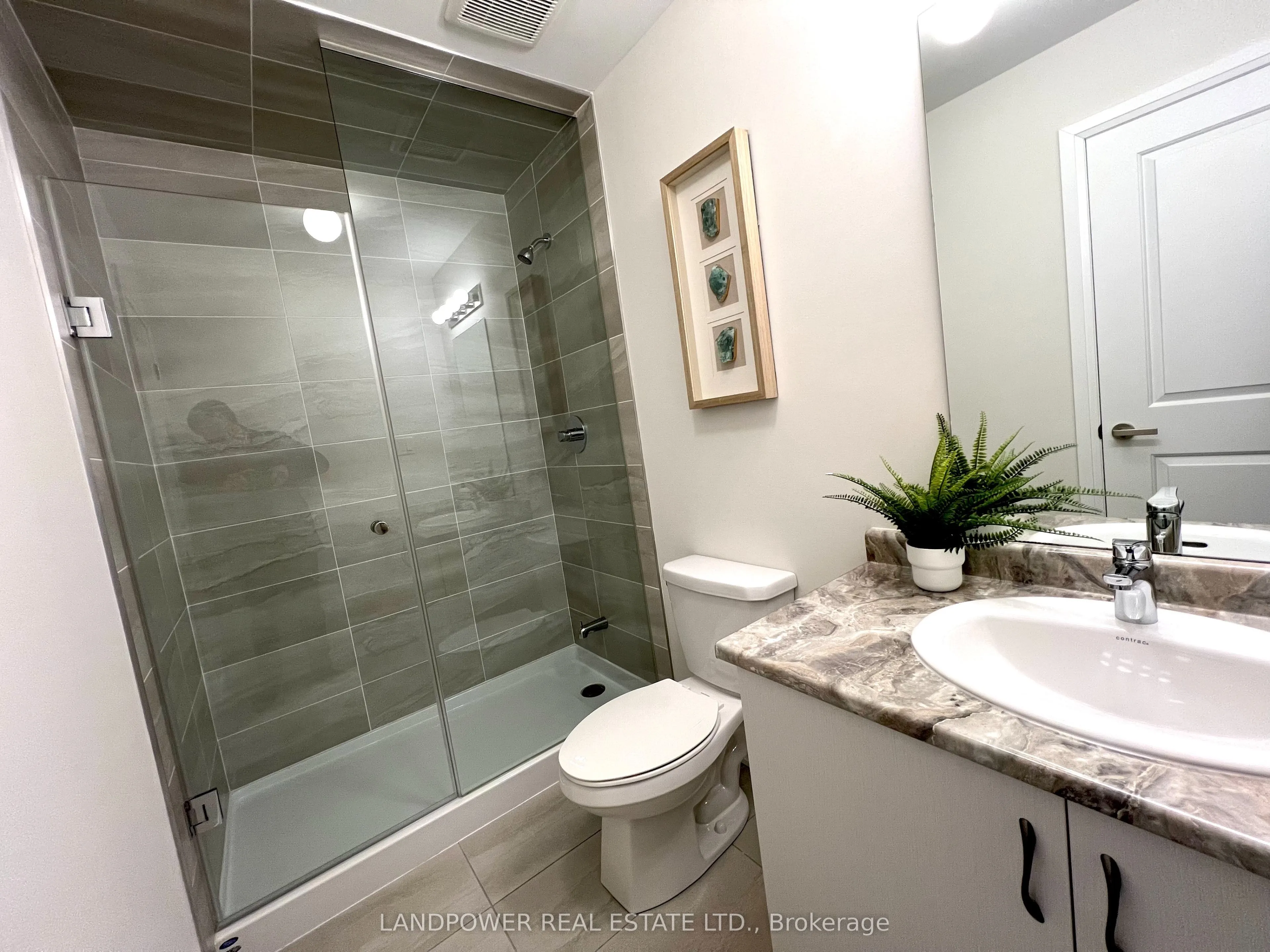 1655 Bur Oak Avenue #14