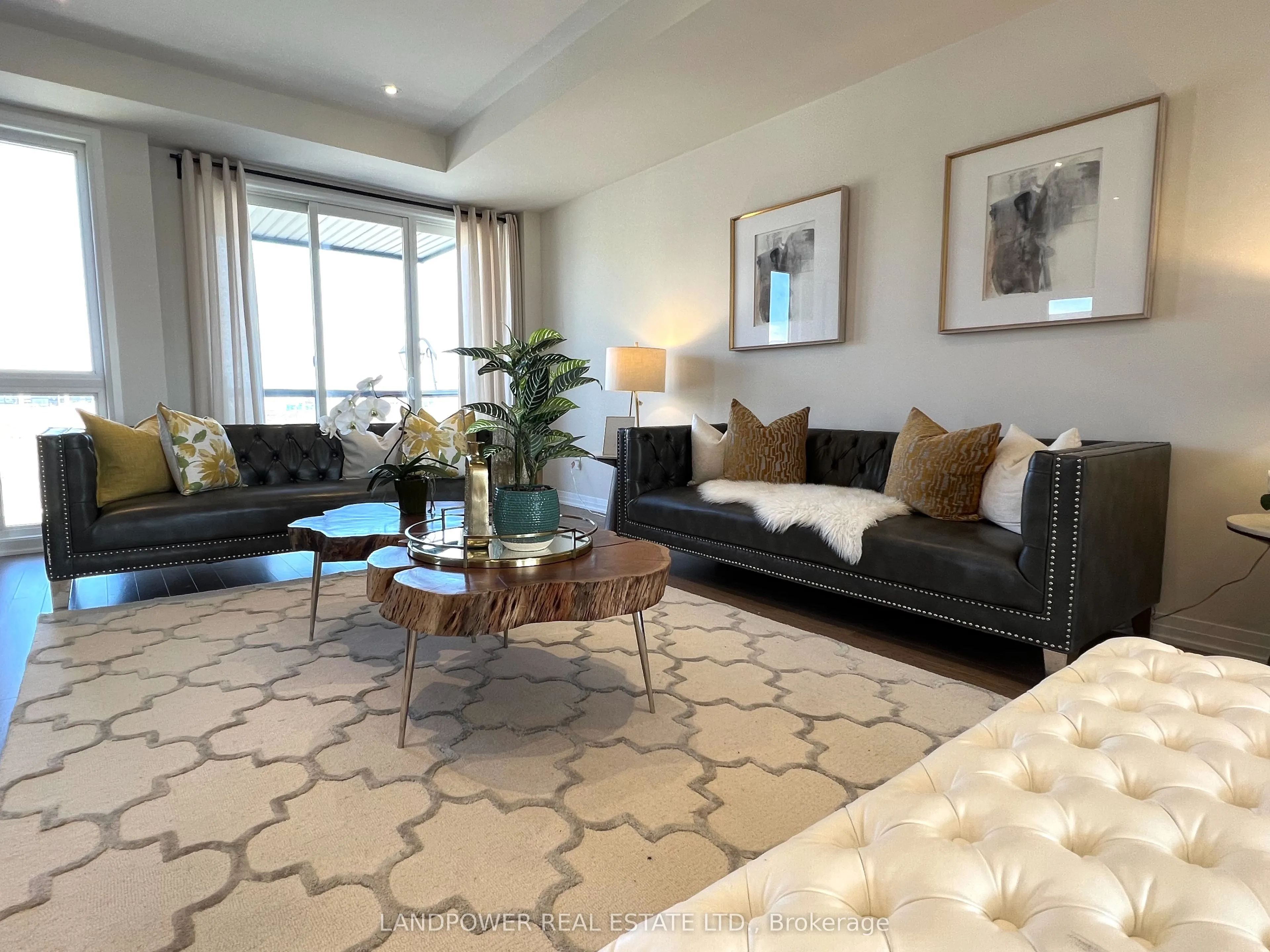 1655 Bur Oak Avenue #14