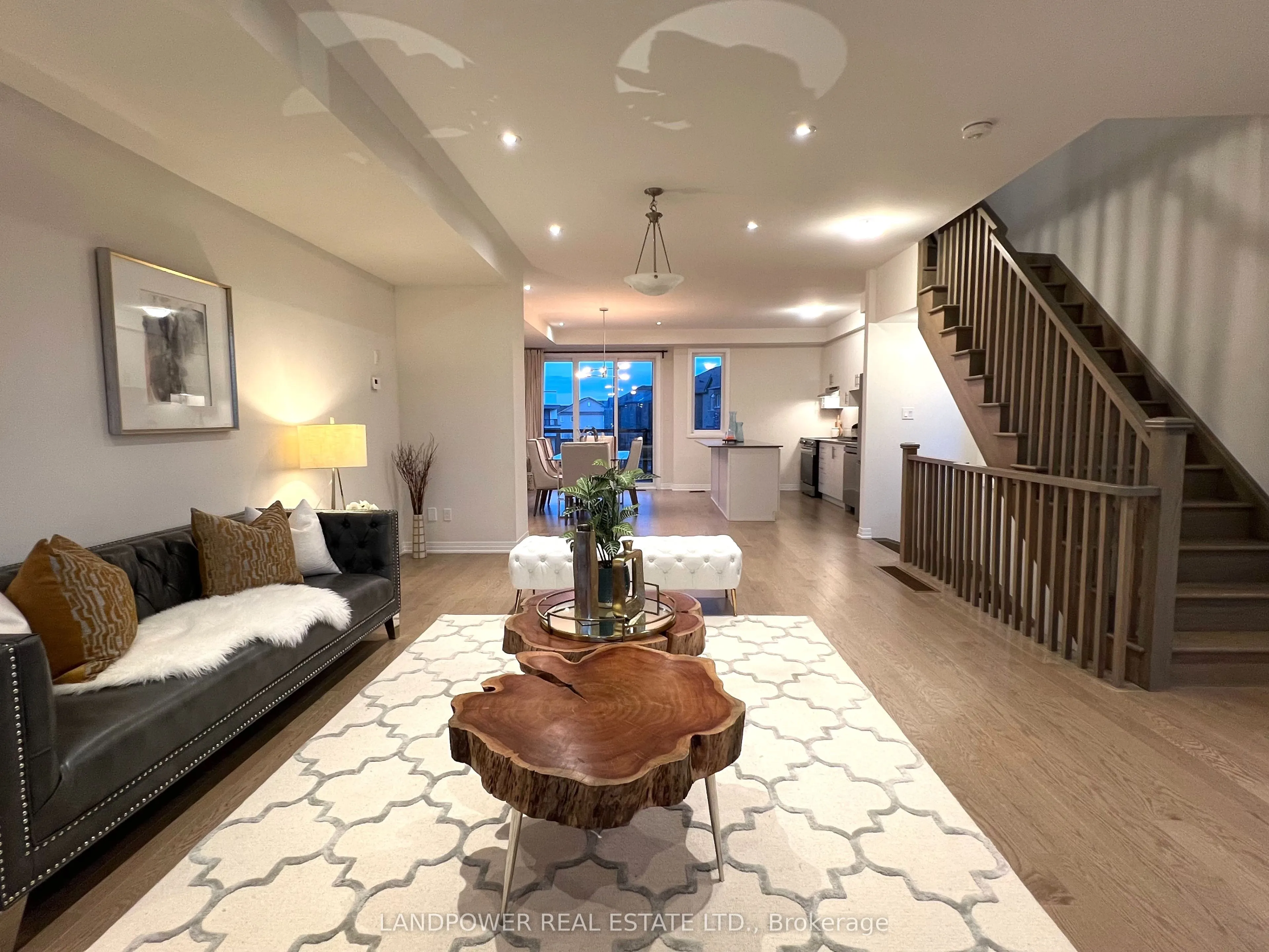 1655 Bur Oak Avenue #14