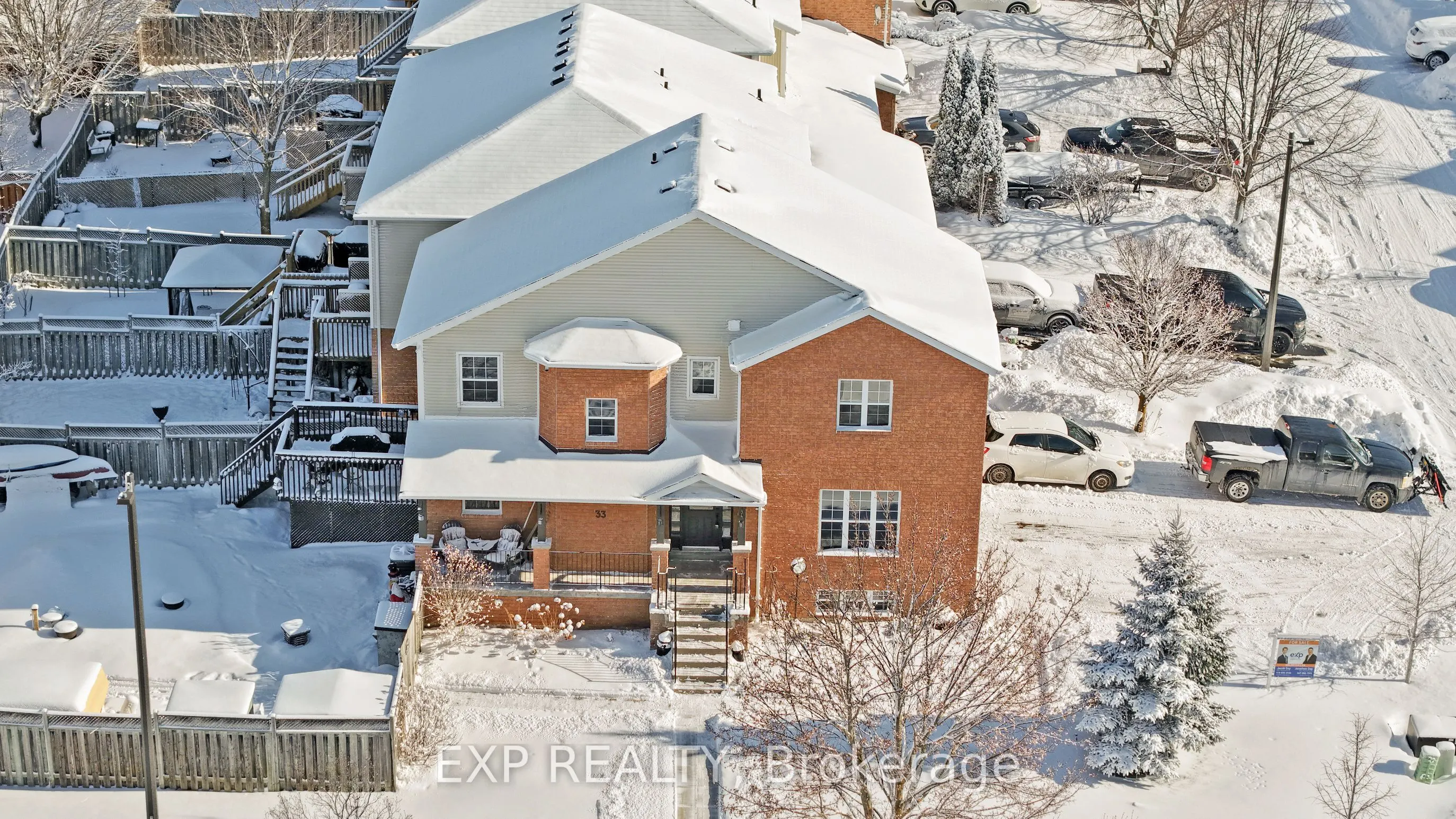 33 Wrendale Crescent