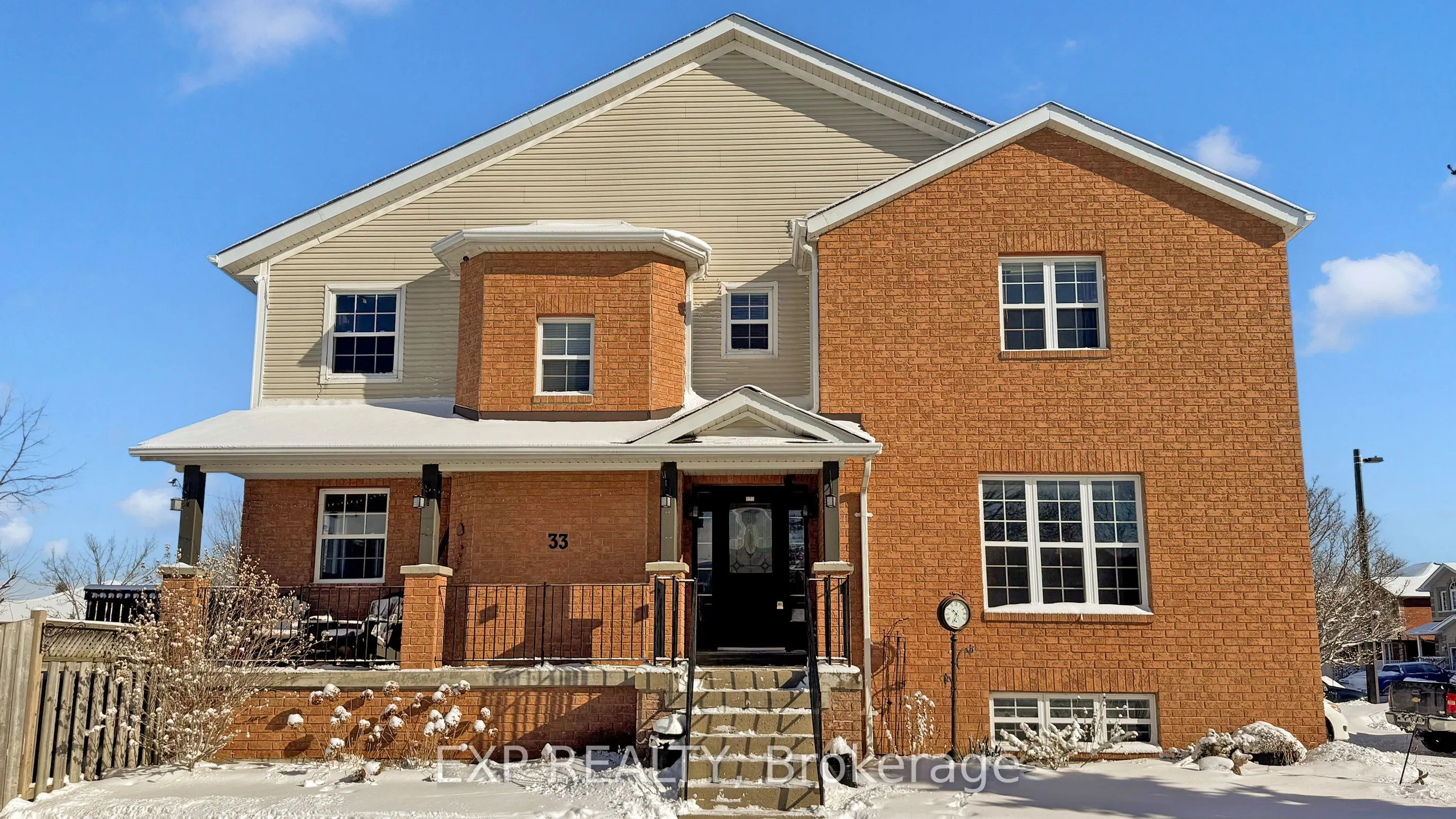 33 Wrendale Crescent
