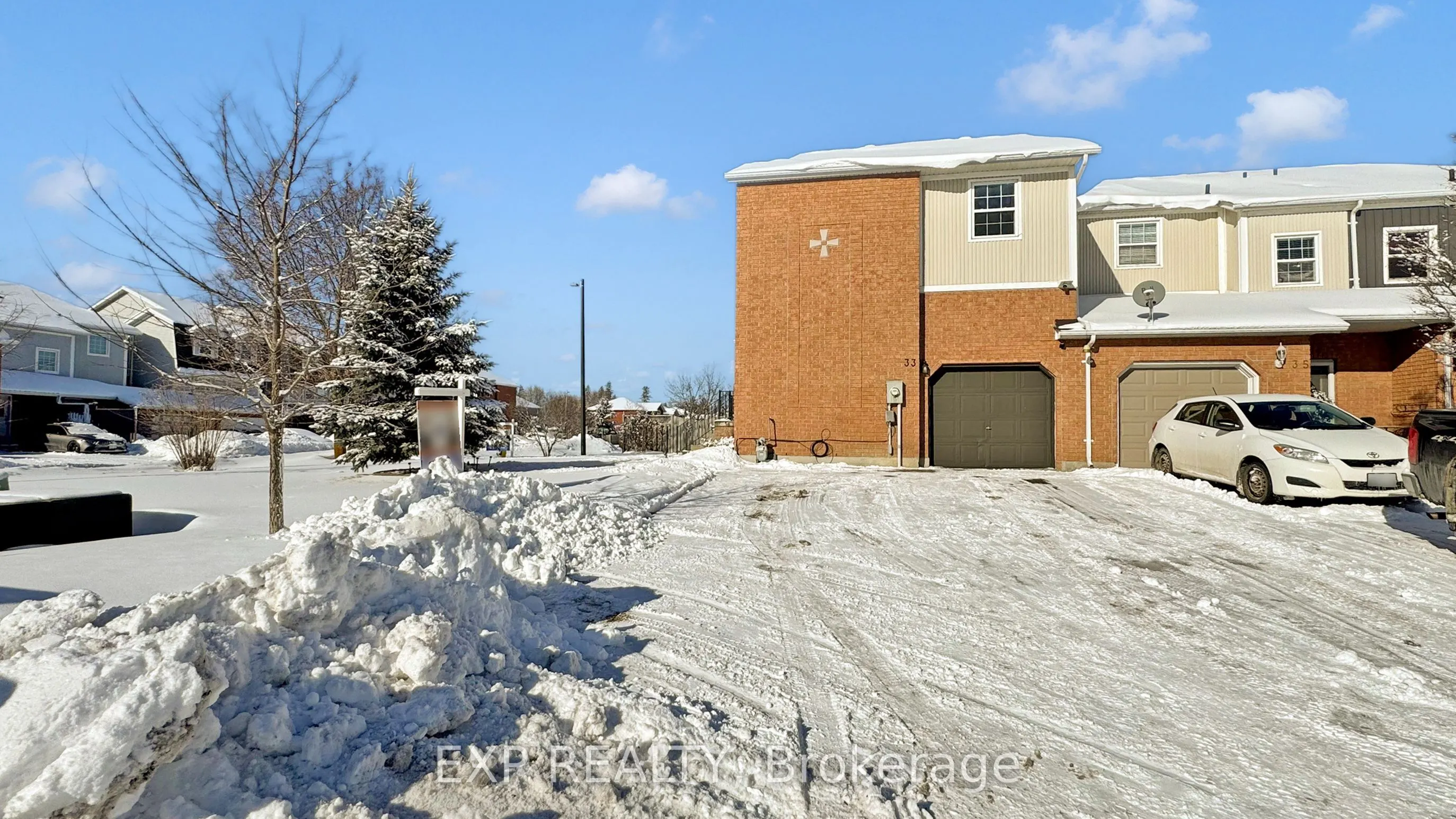 33 Wrendale Crescent