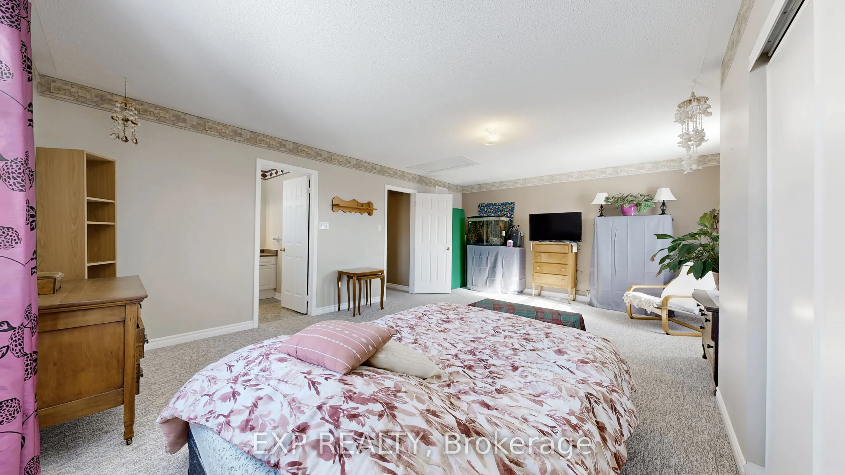 33 Wrendale Crescent