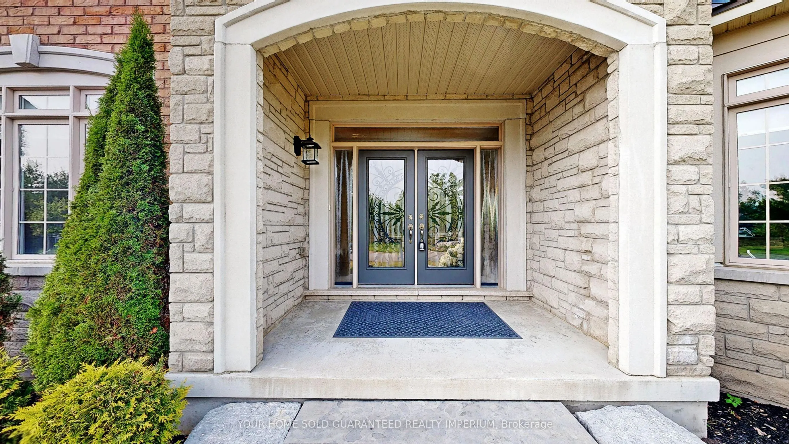 24 Wyndance Way