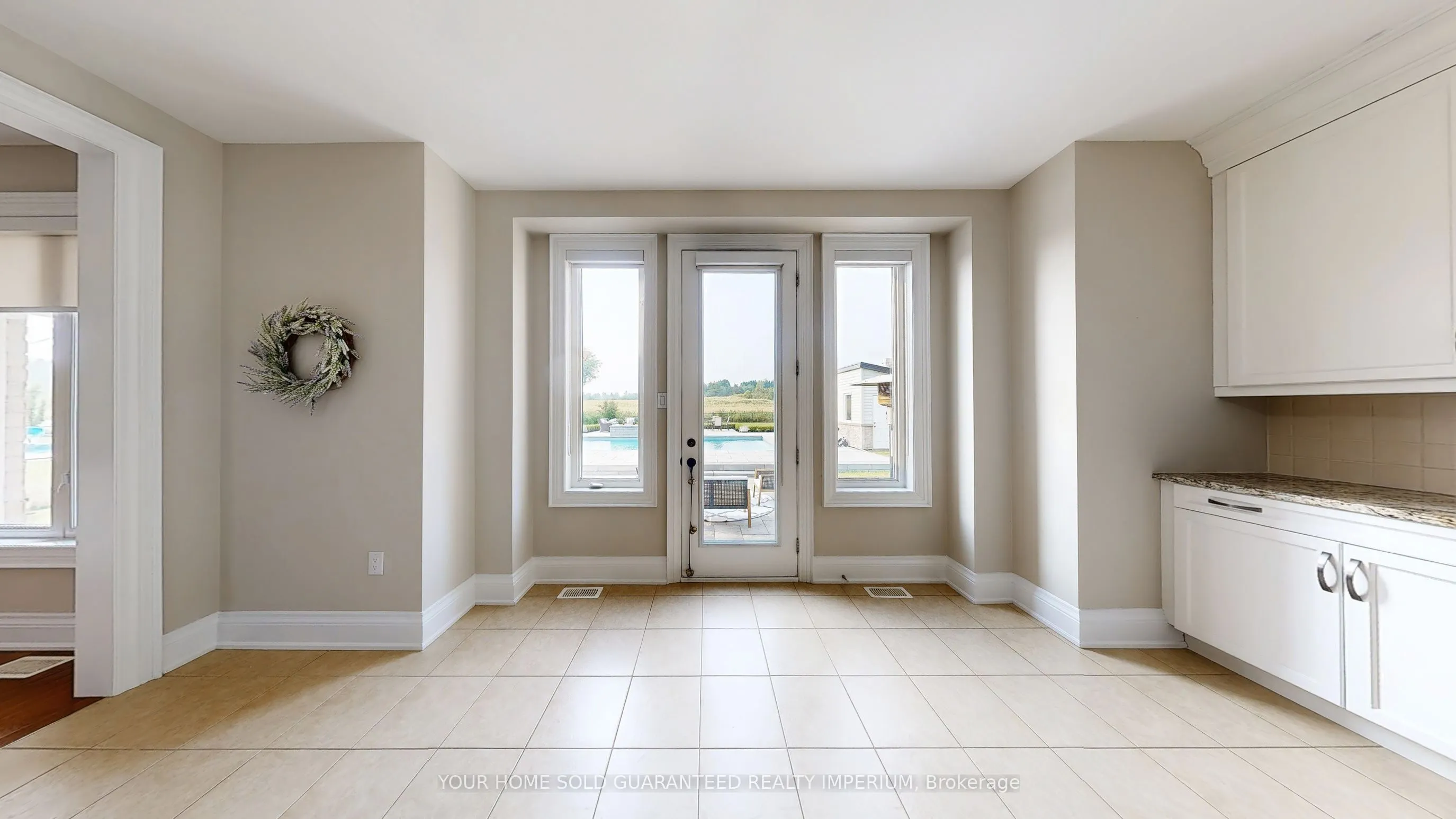 24 Wyndance Way