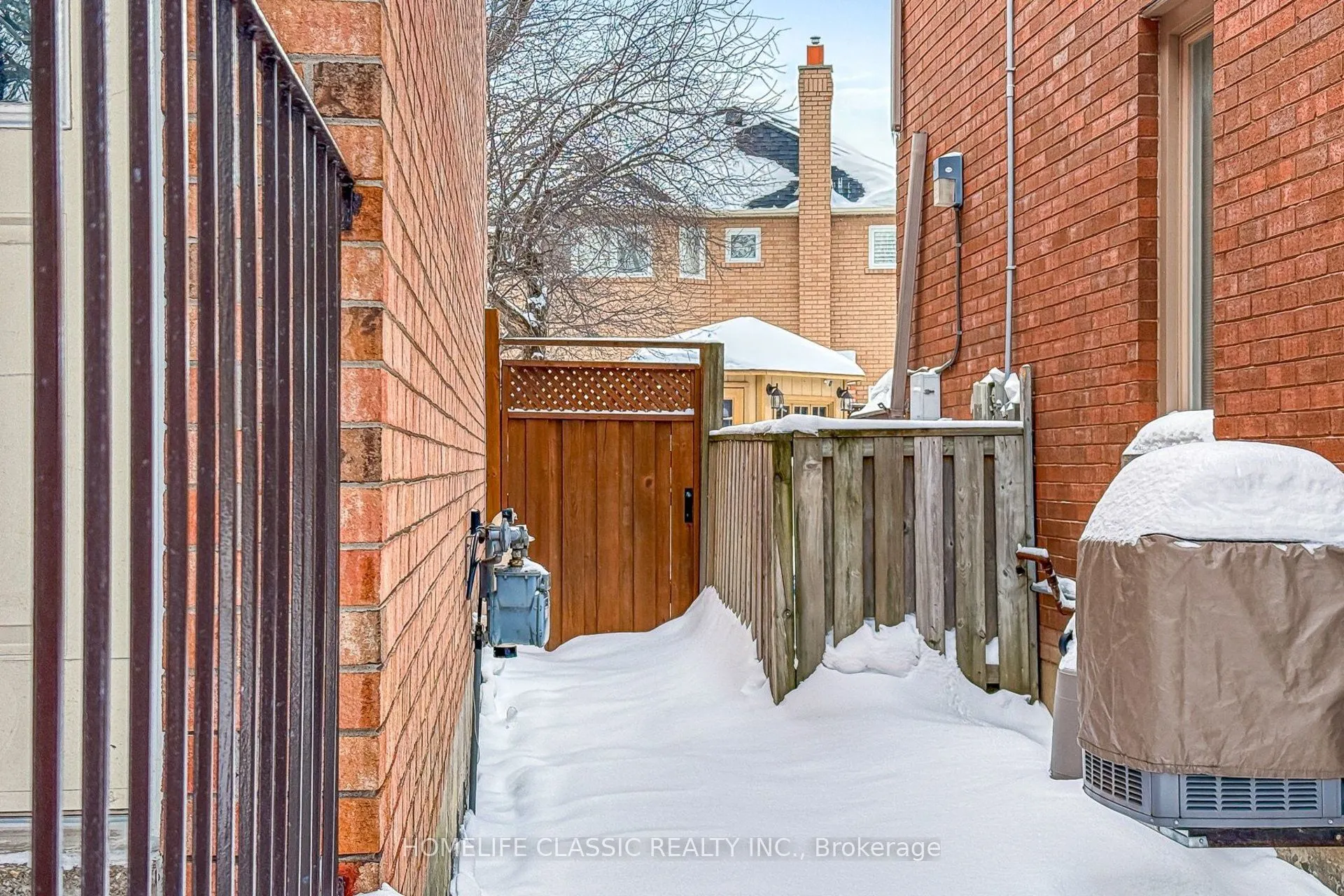 50 Oakhurst Drive