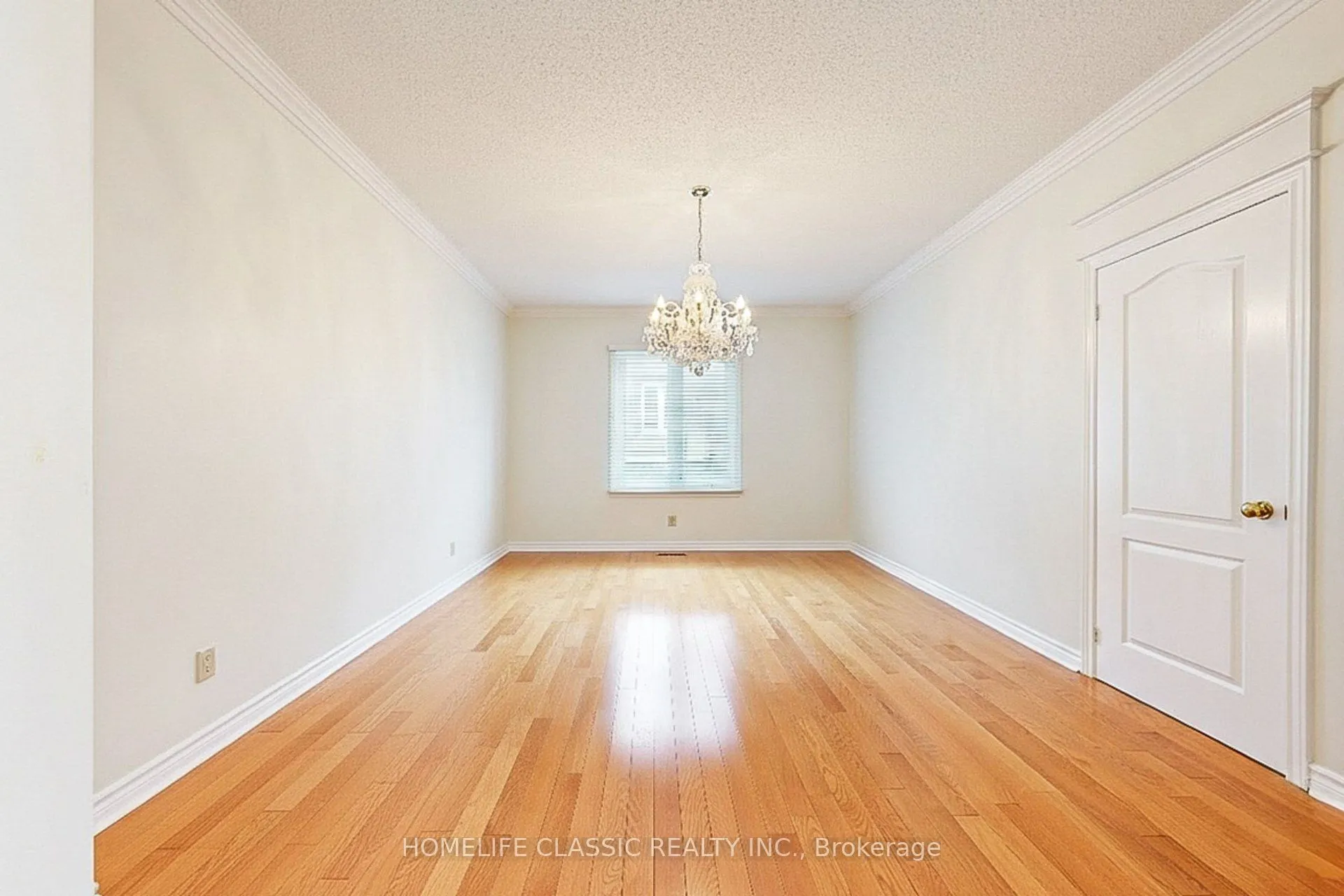 50 Oakhurst Drive