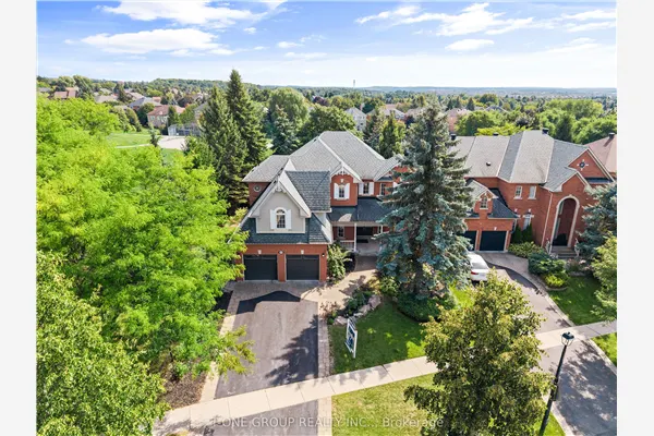 1022 Ivsbridge Boulevard