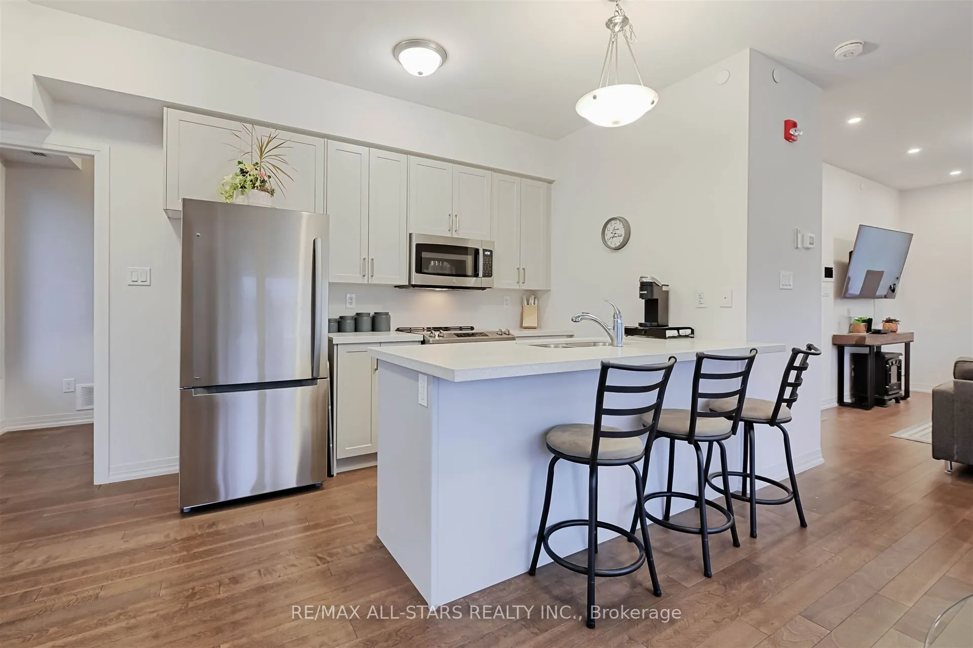 164 Cemetery Road #301