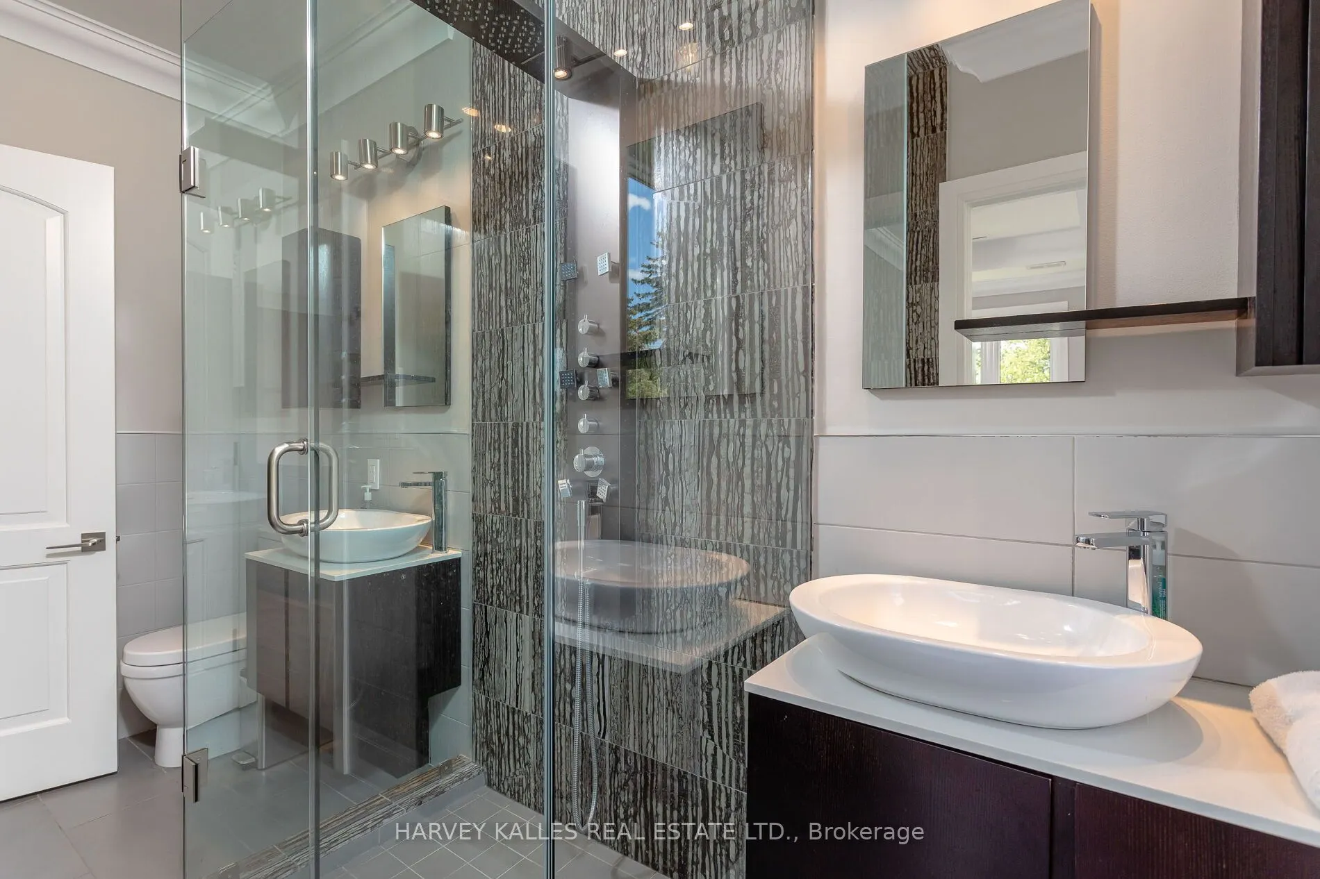 3 Oakbank Road