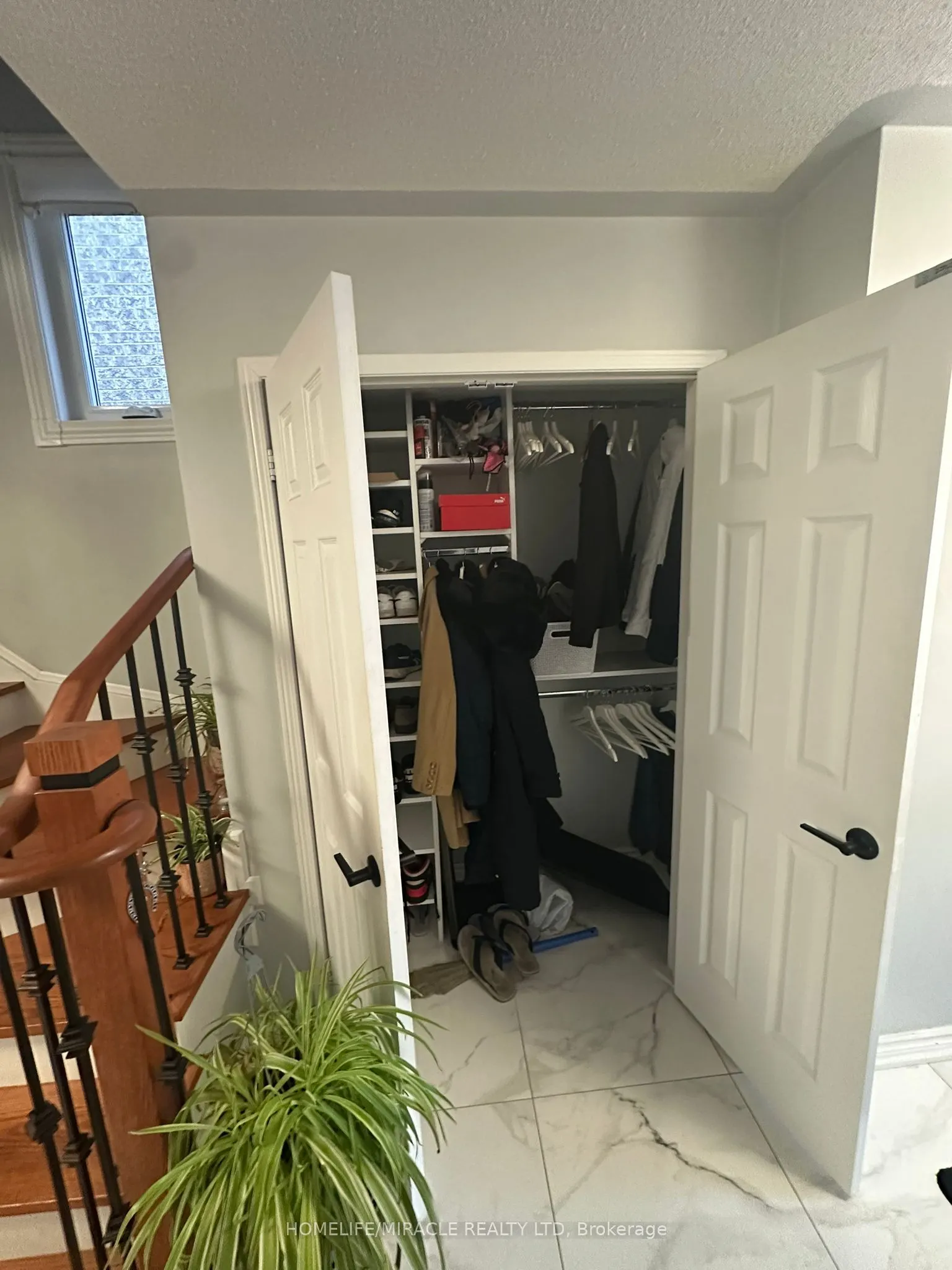 587 Caboto Trail