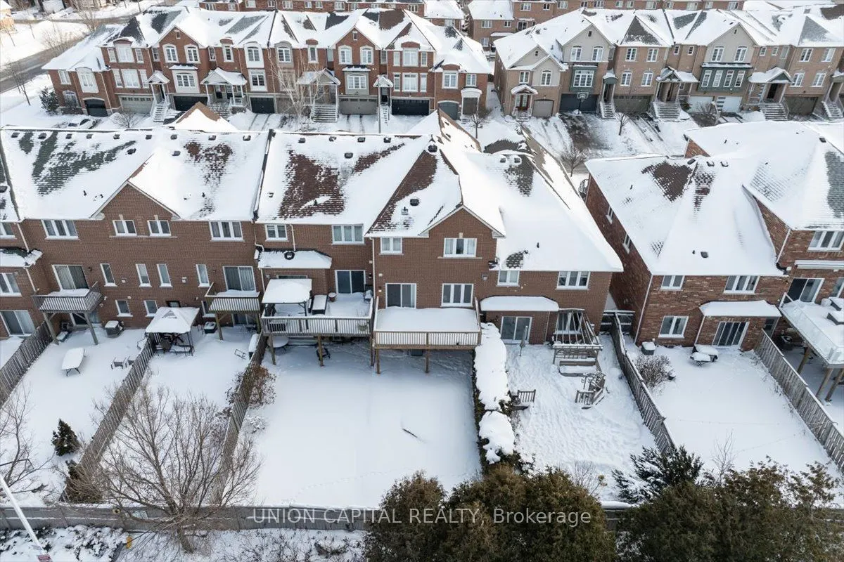 18 Honeywood Road