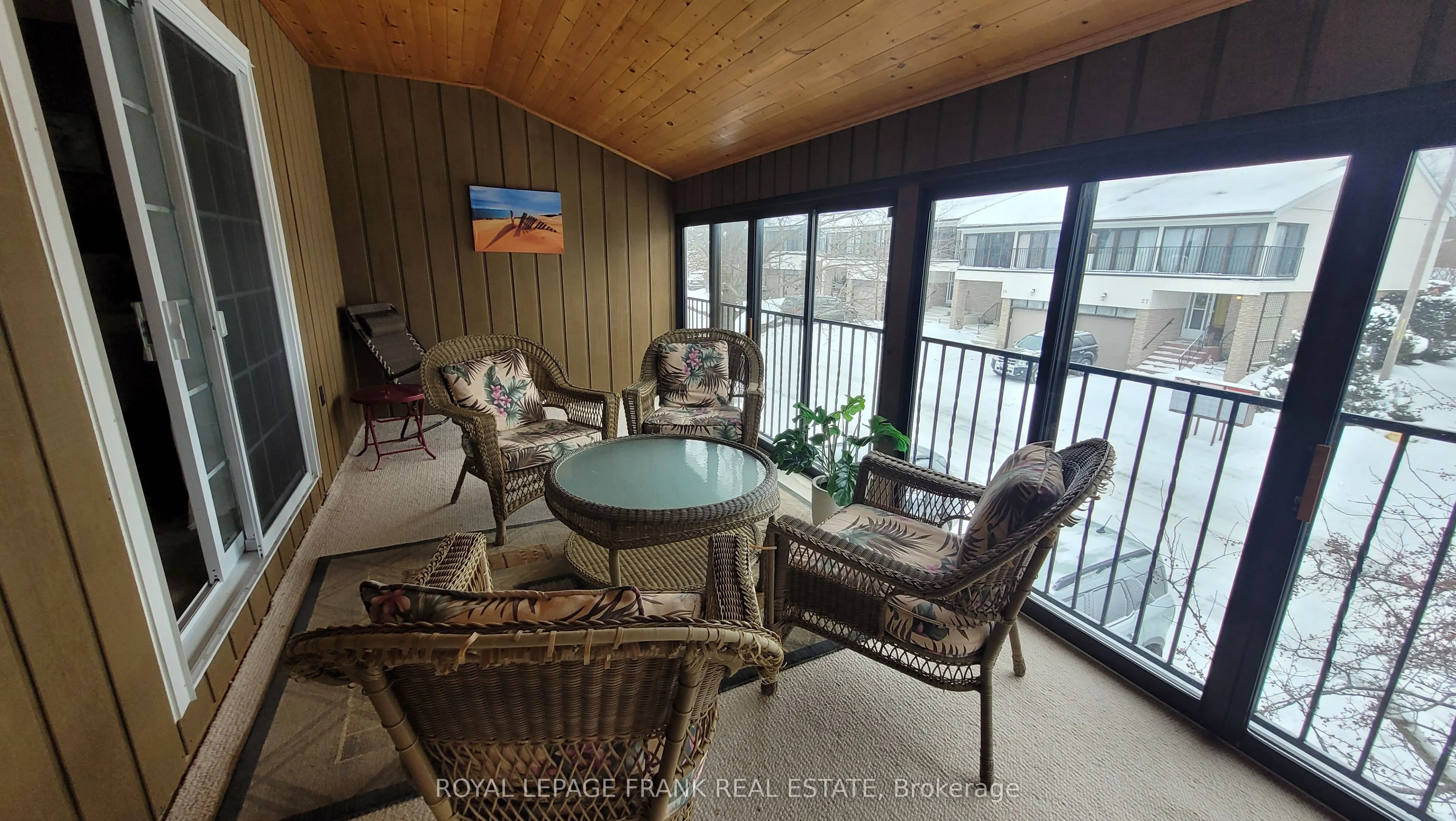 433 May Street #9