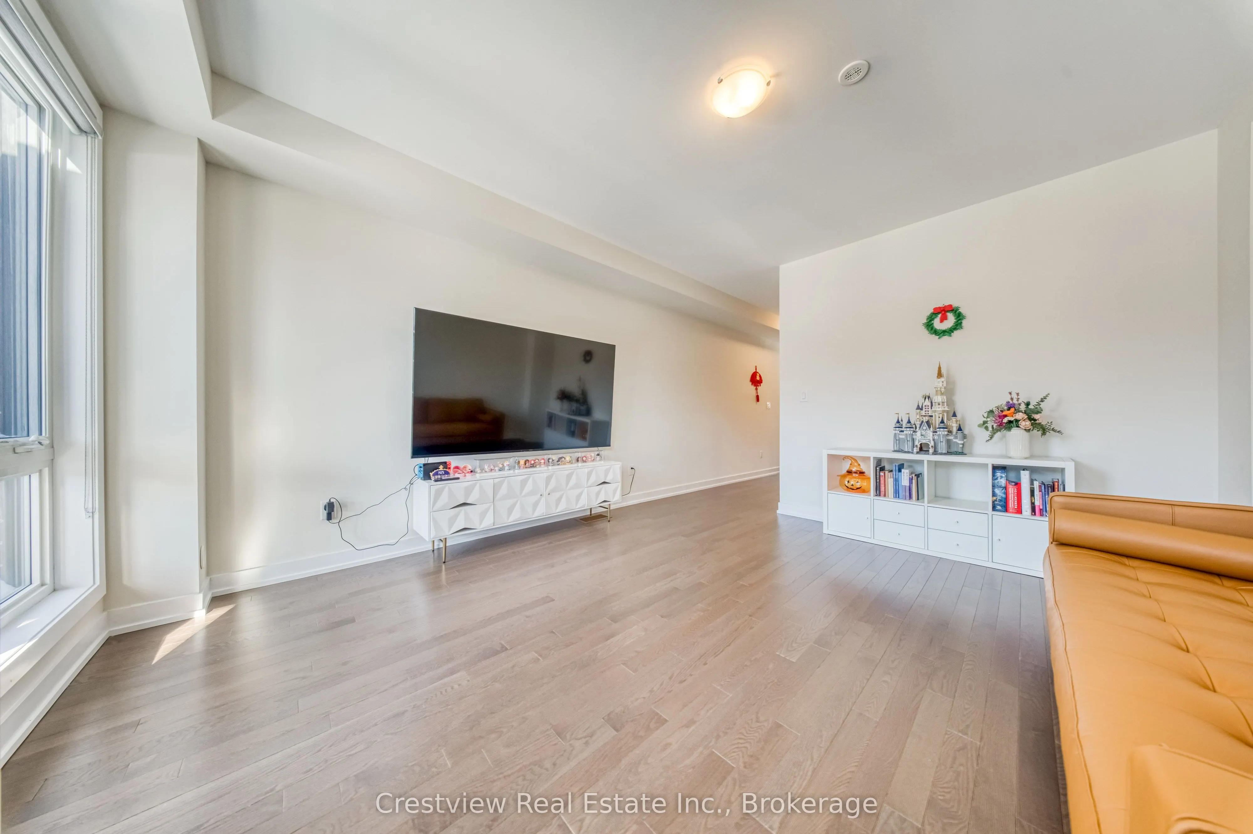 84 Stauffer Crescent