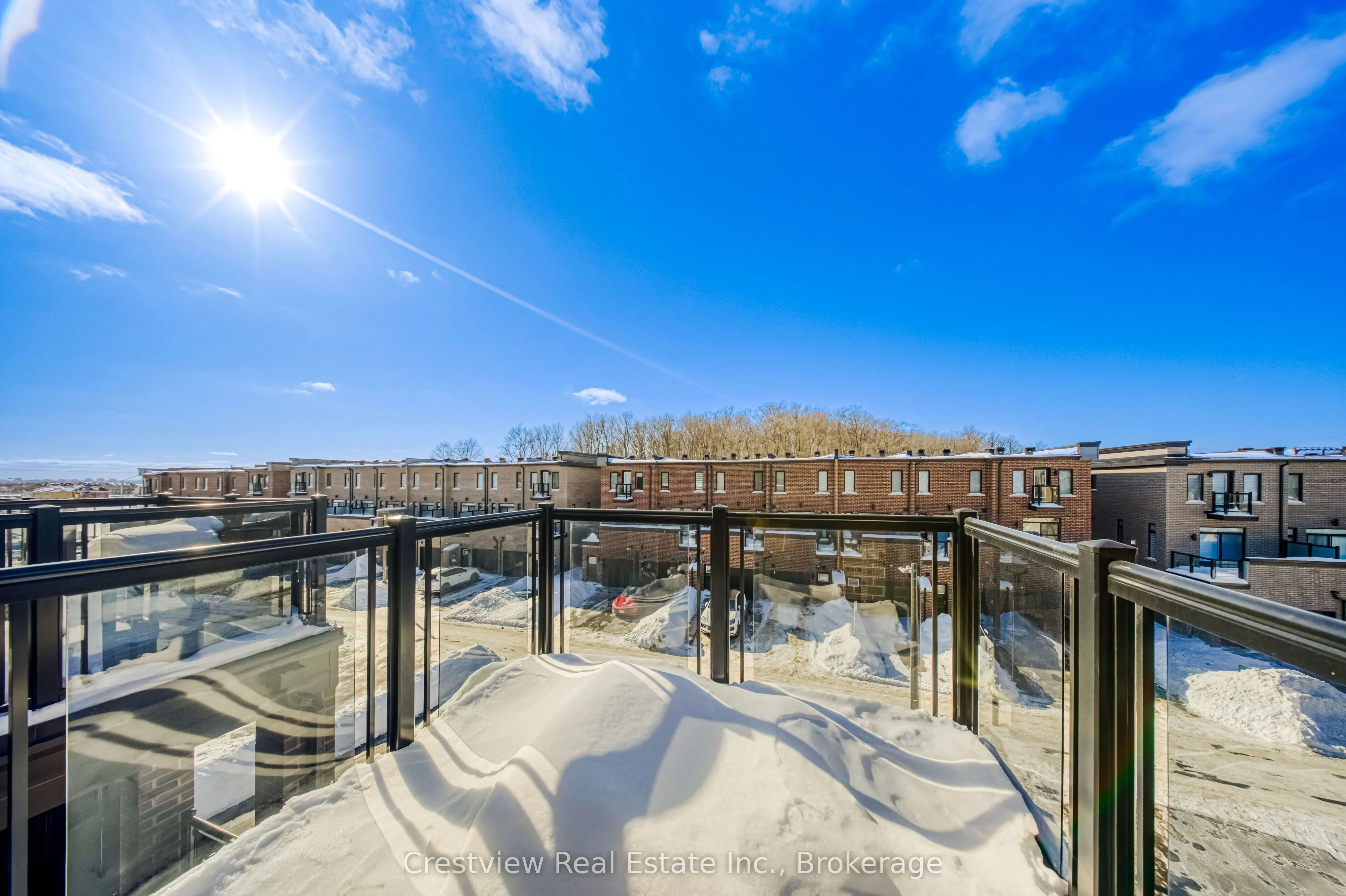 84 Stauffer Crescent