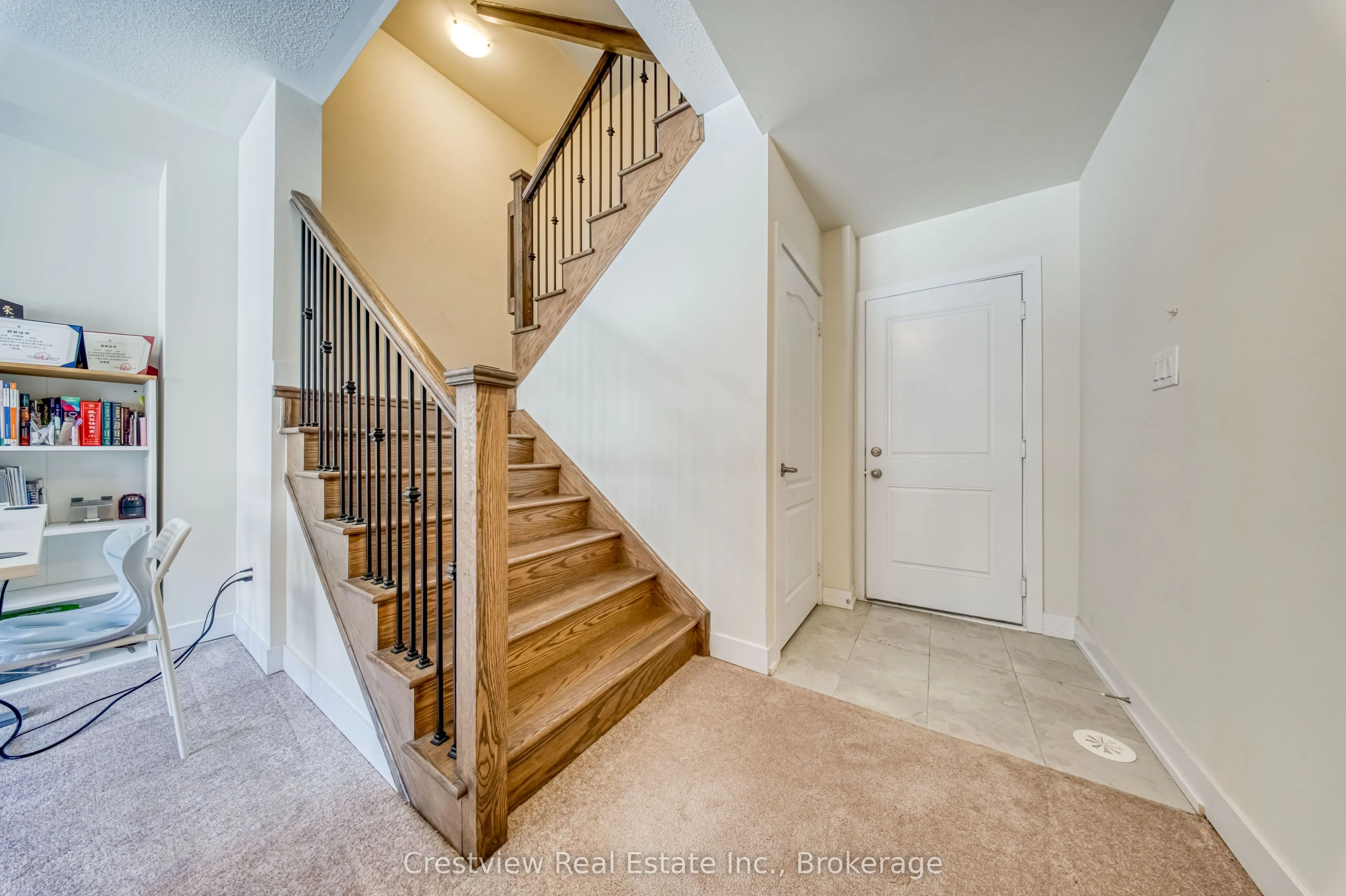 84 Stauffer Crescent