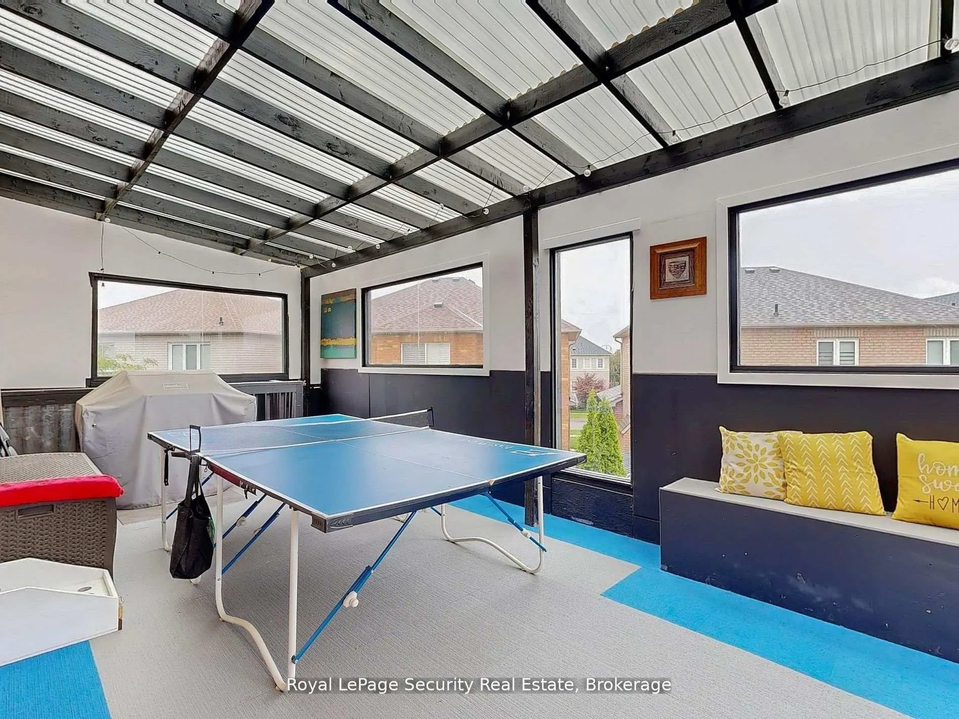 128 Daiseyfield Crescent