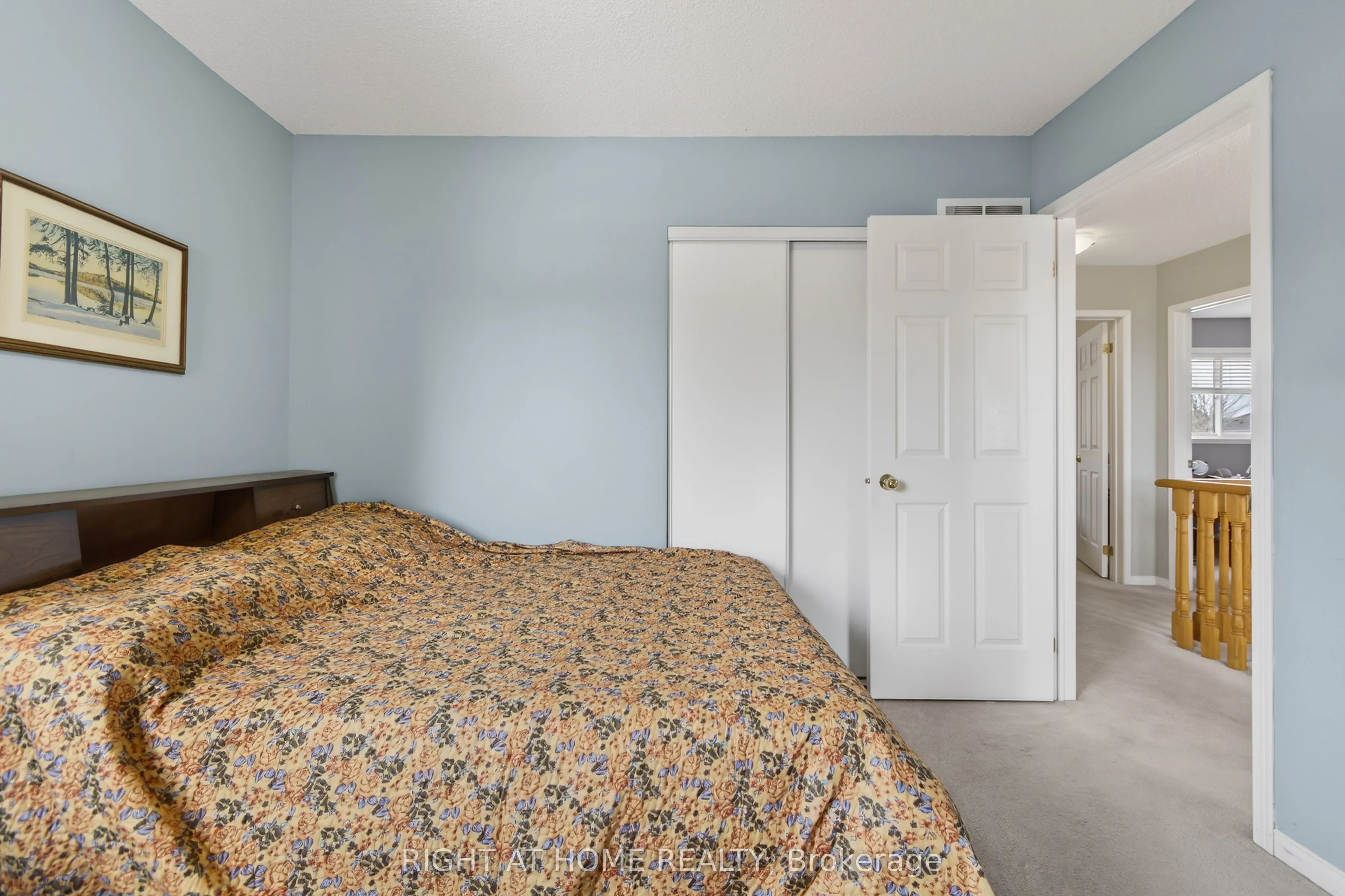 1338 Vincent Crescent