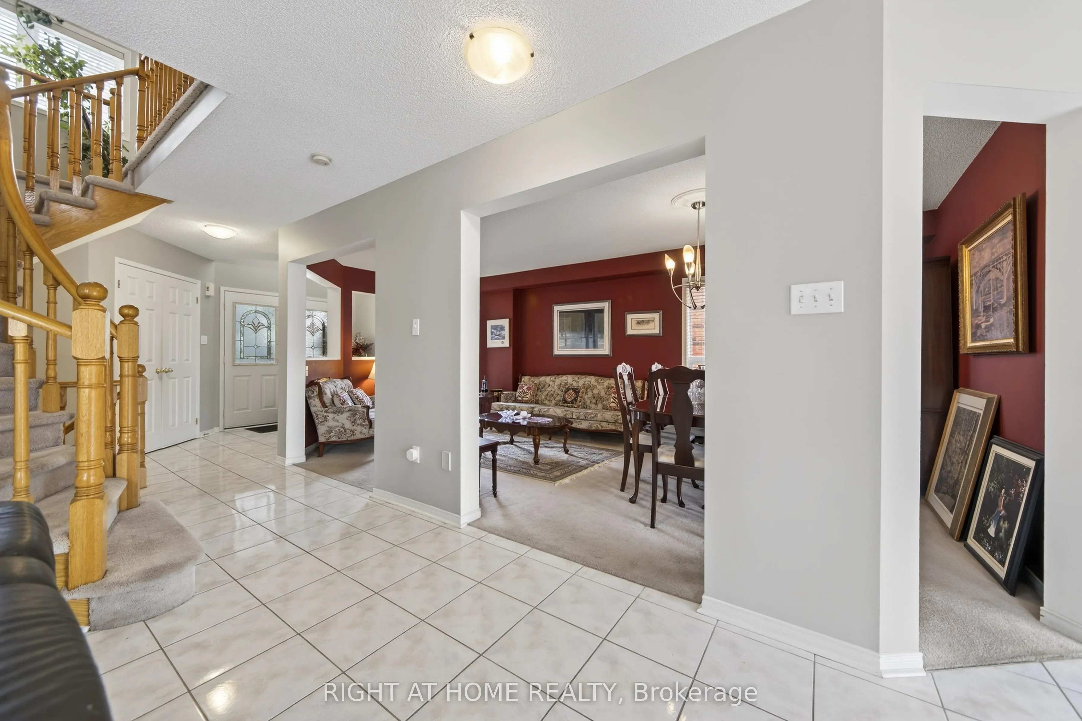 1338 Vincent Crescent