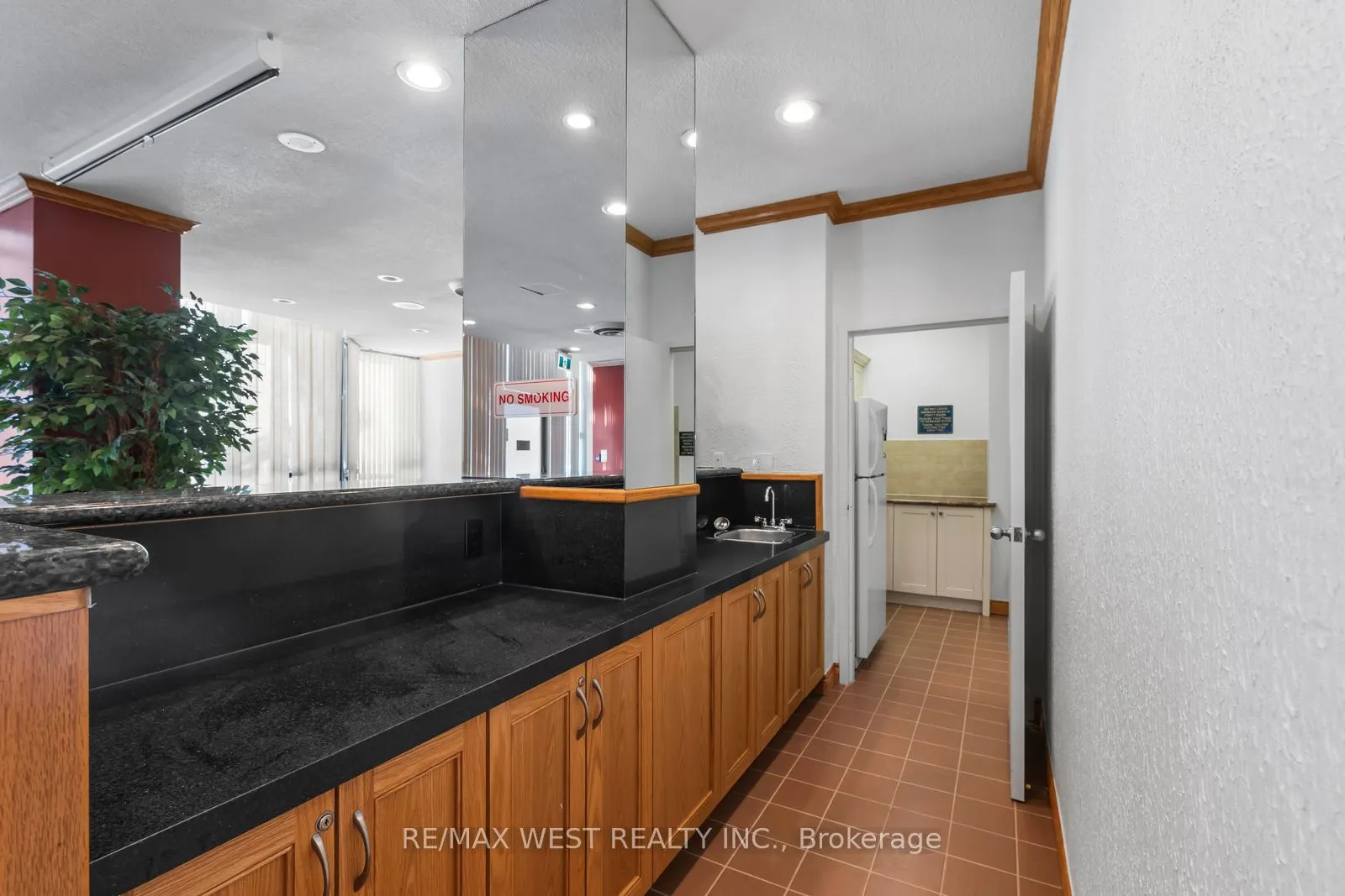 100 Observatory Lane #502