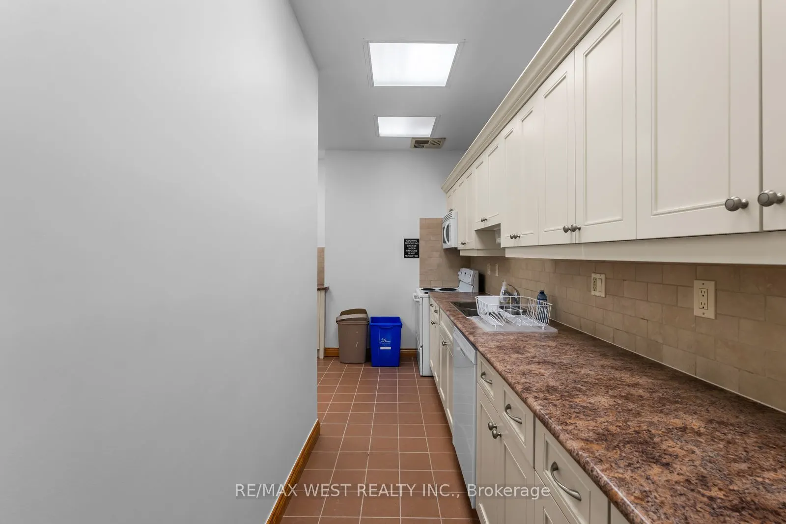 100 Observatory Lane #502