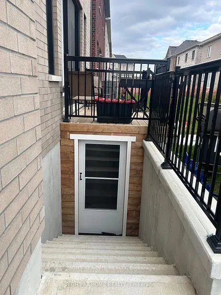 9 Backhouse Drive