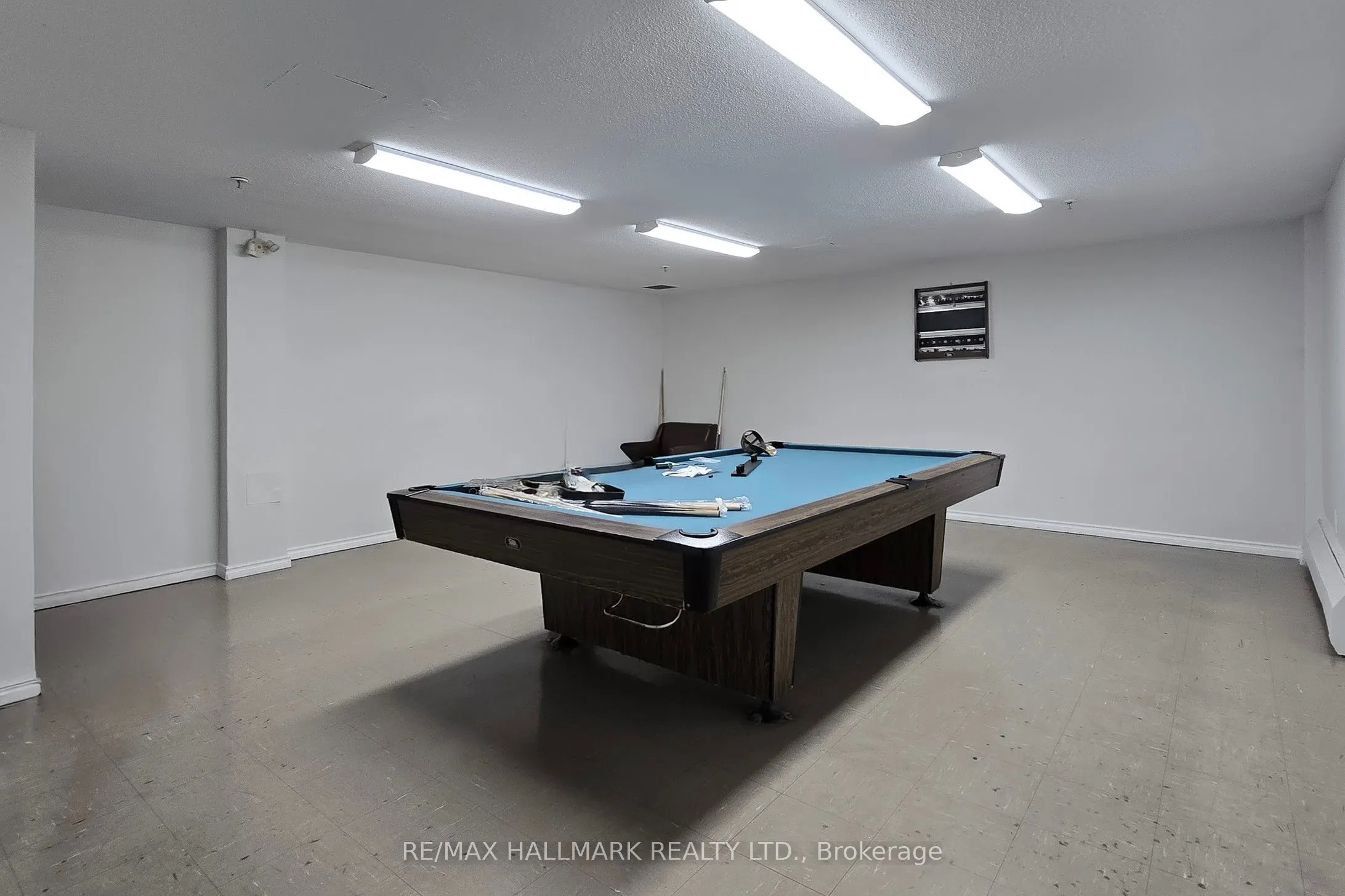16 Elgin Street #316