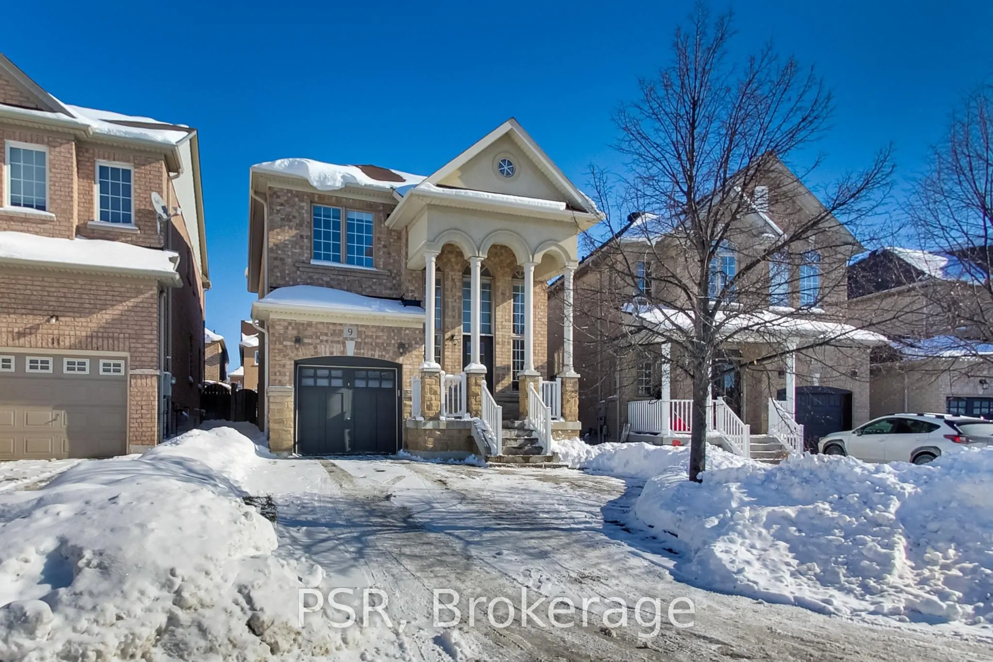 9 White Beach Crescent