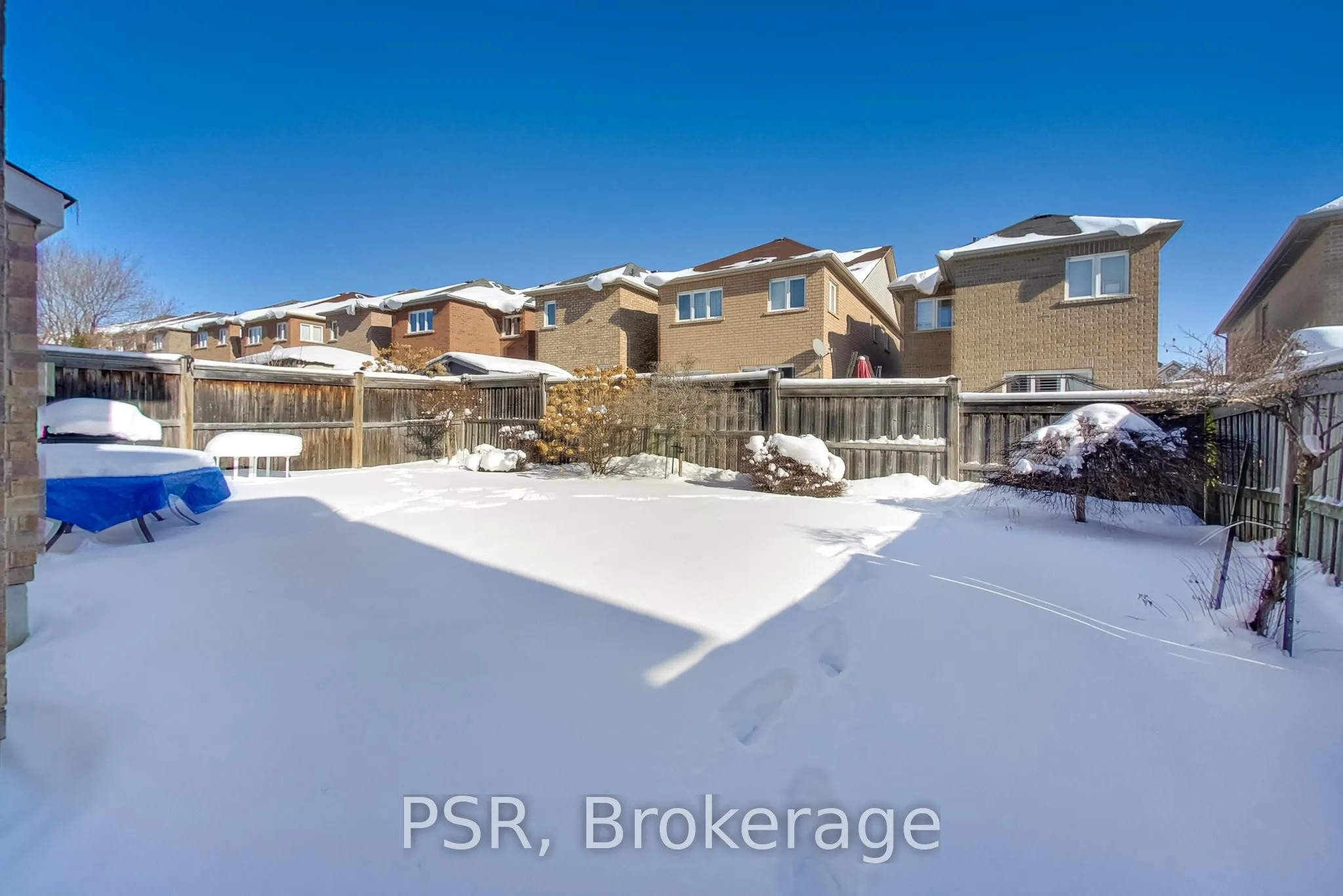9 White Beach Crescent