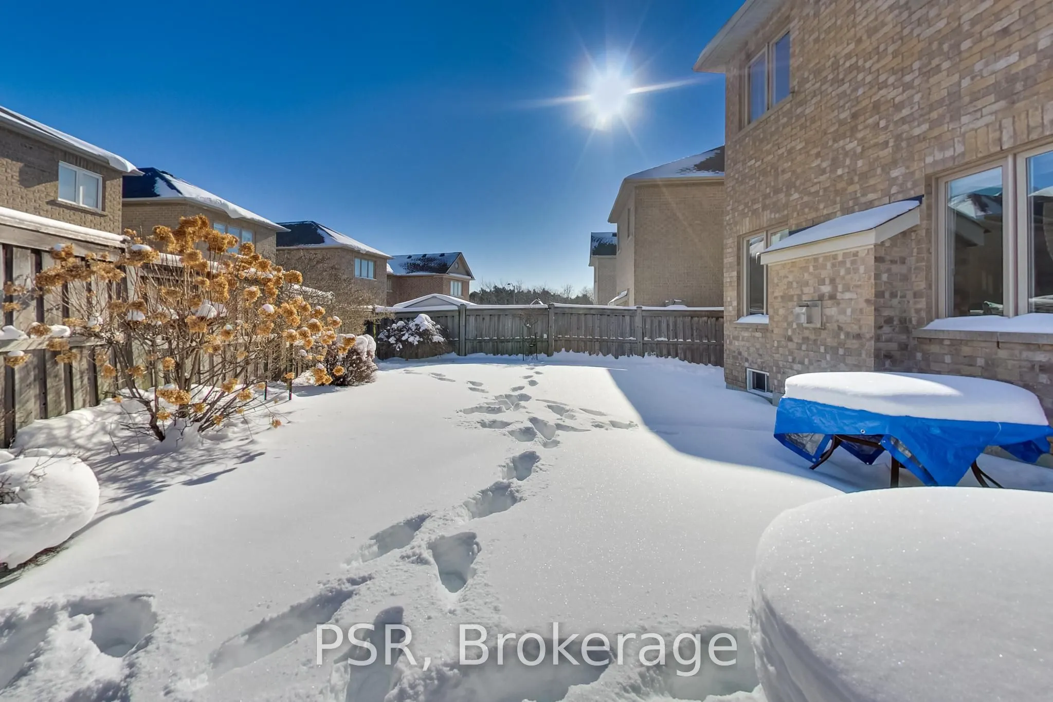 9 White Beach Crescent
