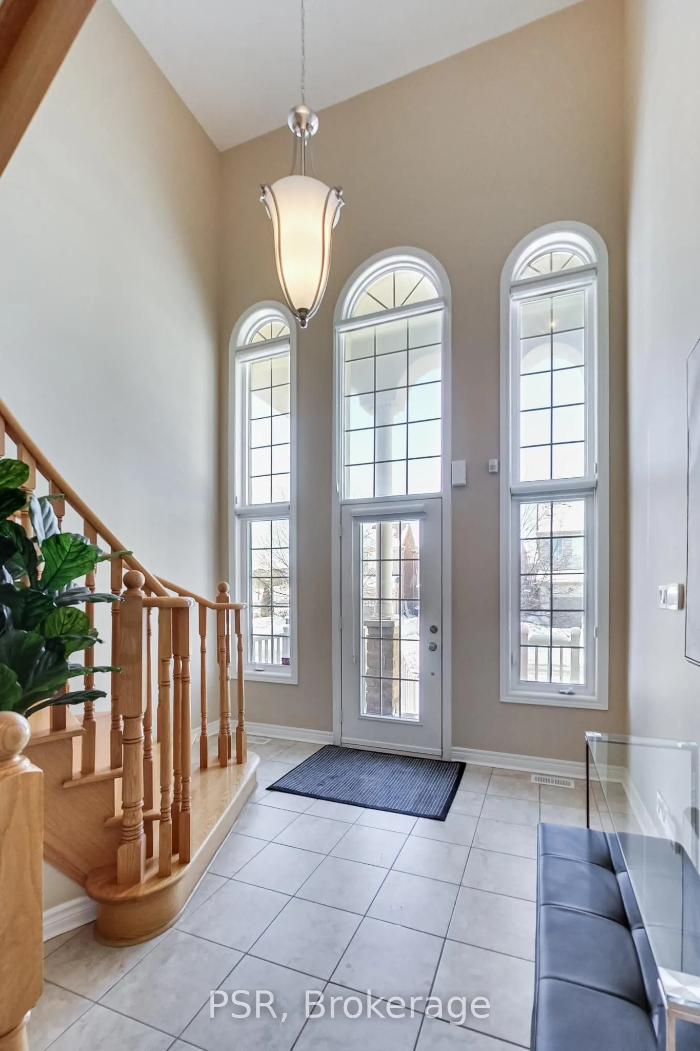 9 White Beach Crescent