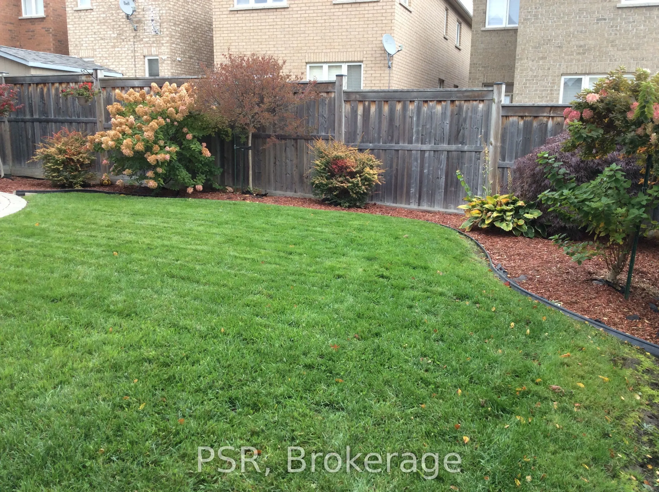 9 White Beach Crescent