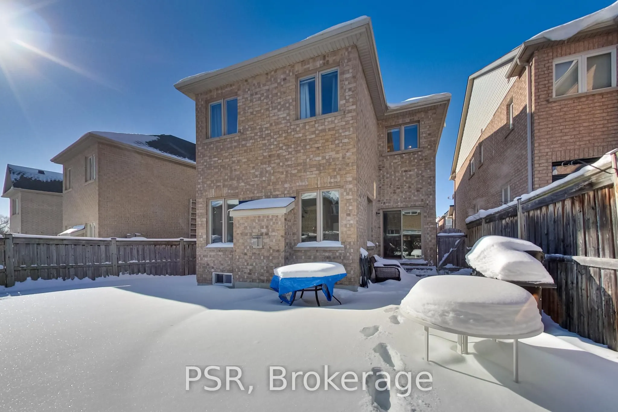 9 White Beach Crescent