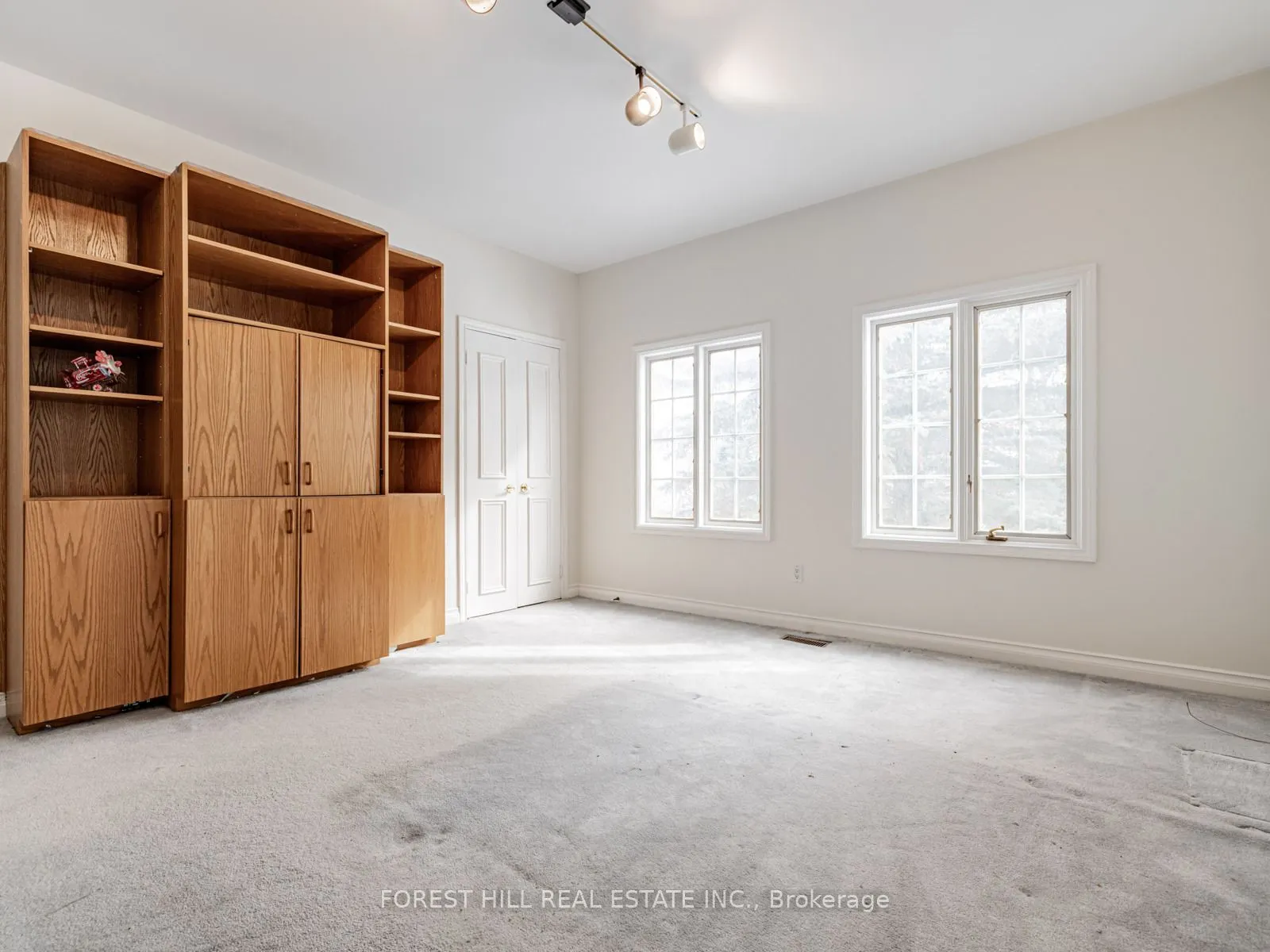 17 Dunloe Road