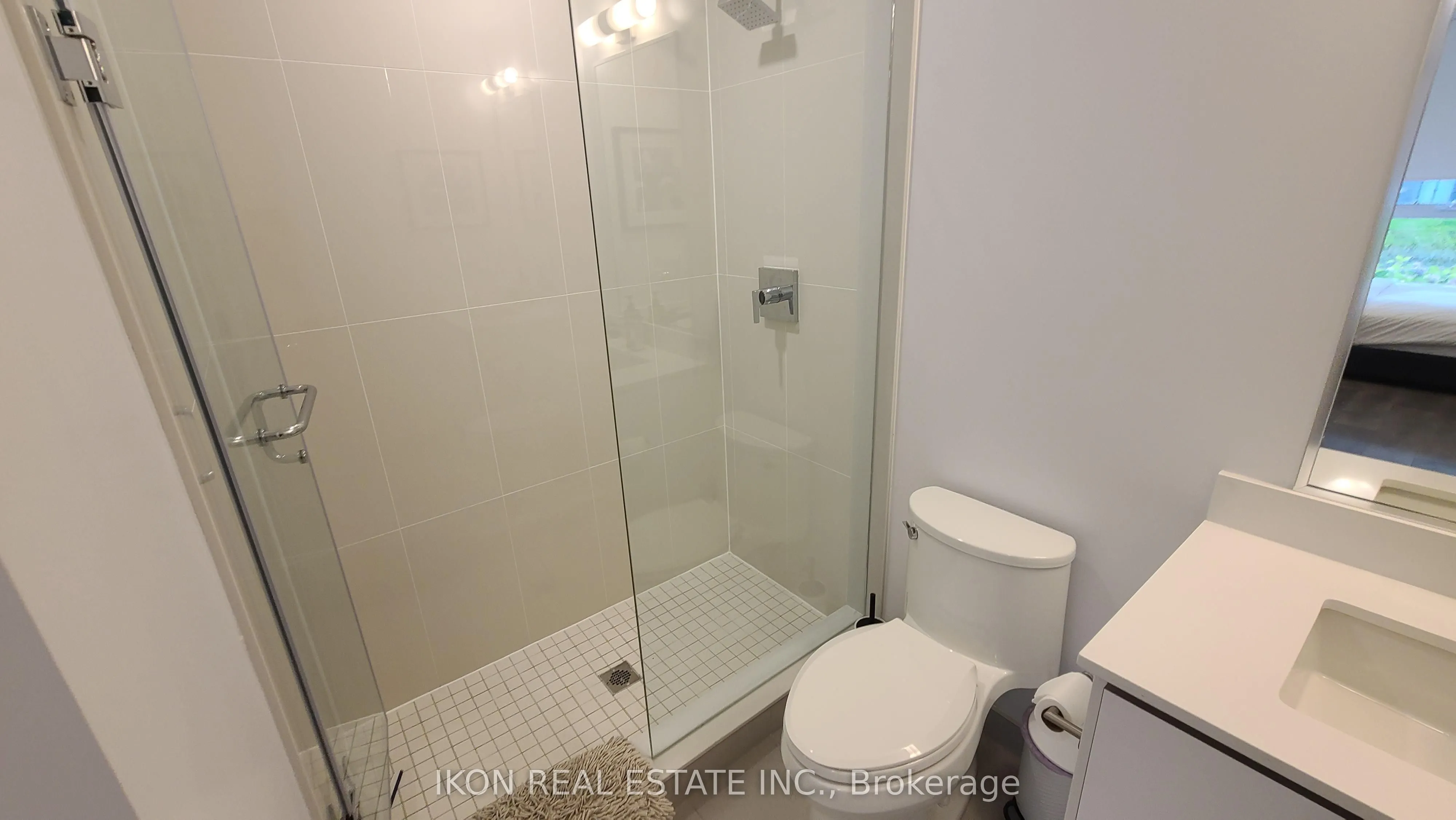 415 Sea Ray Avenue #G16