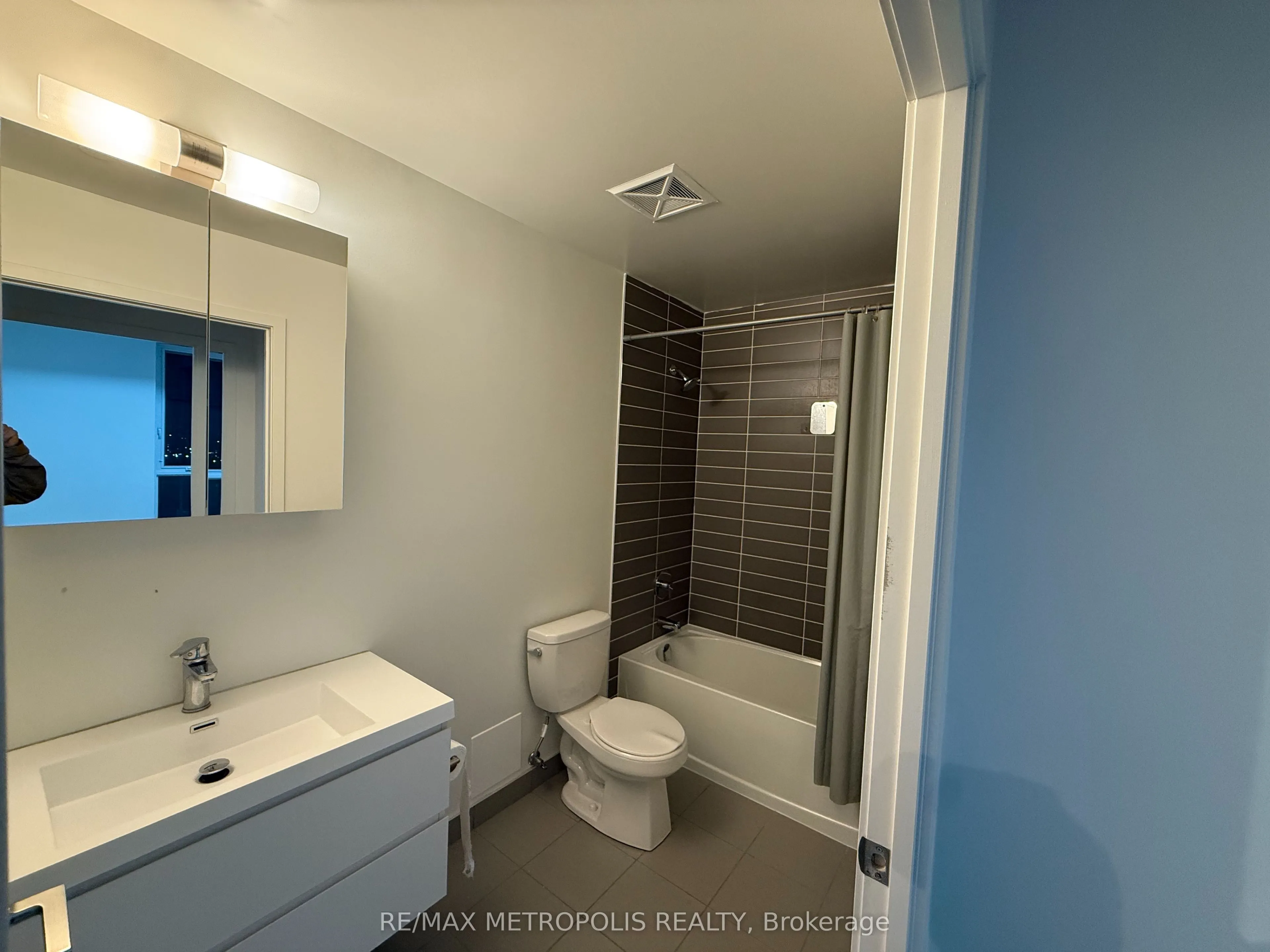 292 Verdale Crossing #1814
