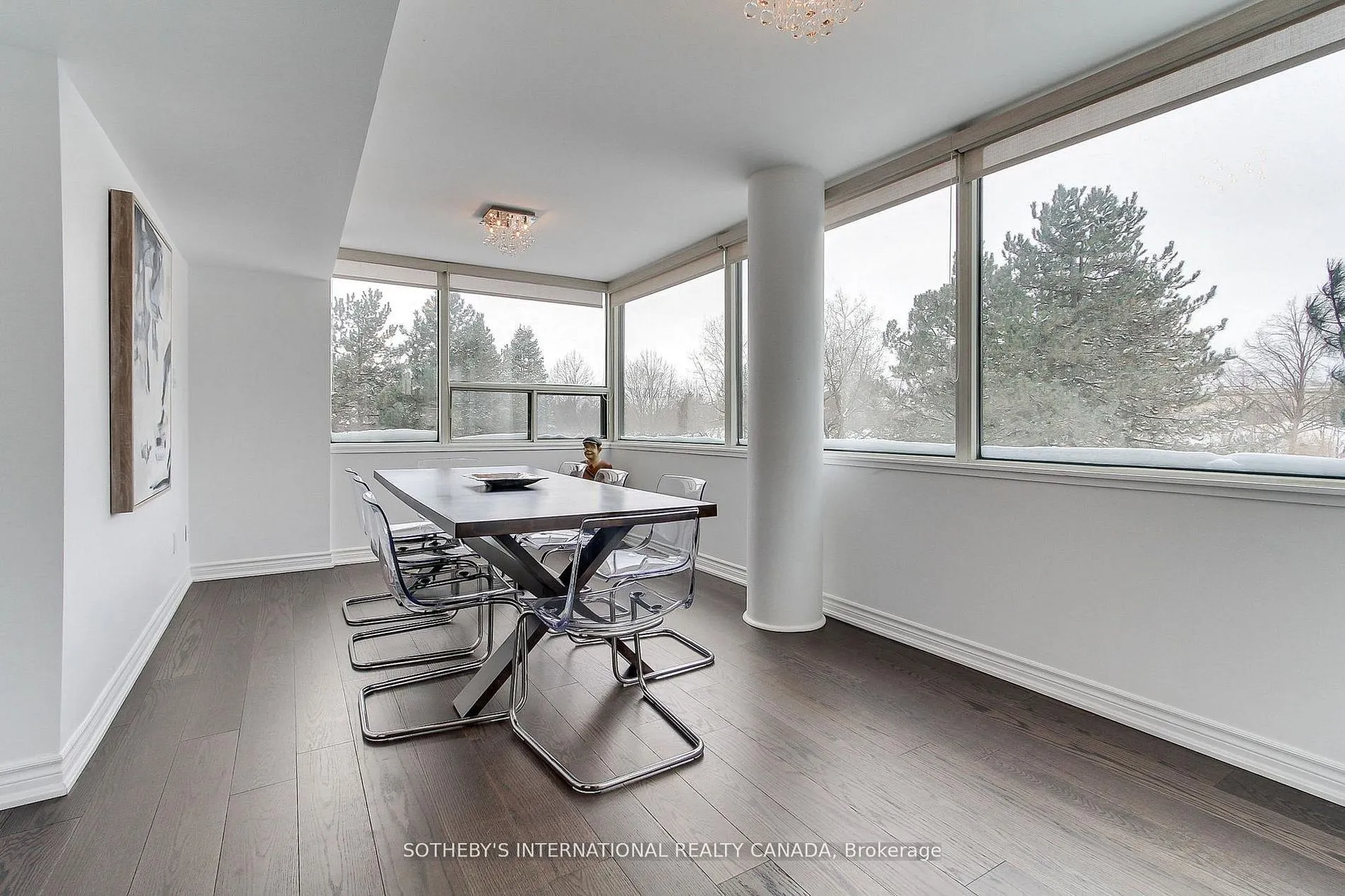 40 Harding Boulevard W #301