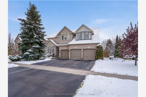 668 Foxcroft Boulevard