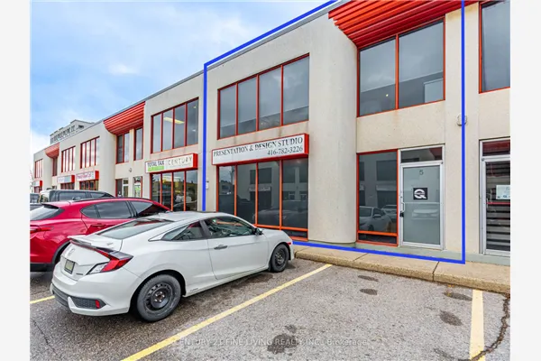 53 Woodstream Boulevard #5