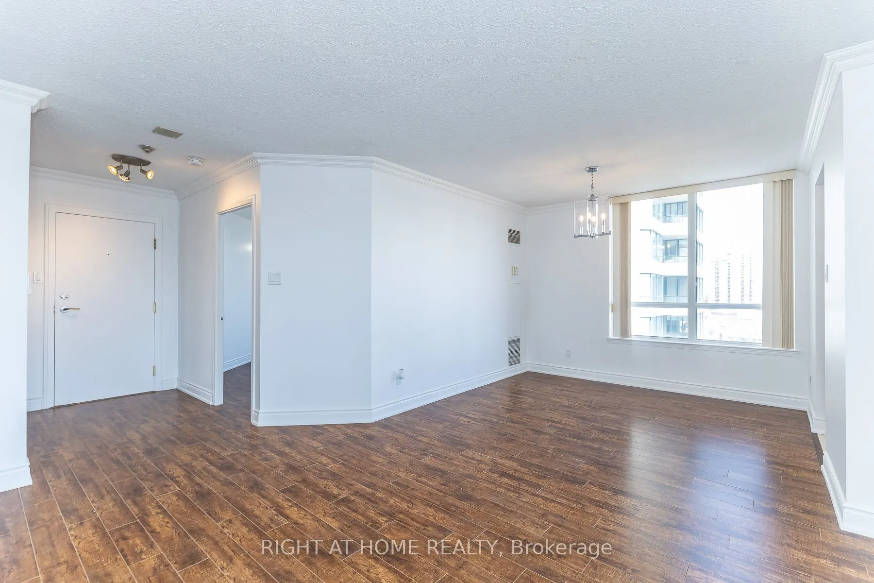 120 Promenade Circle #1001